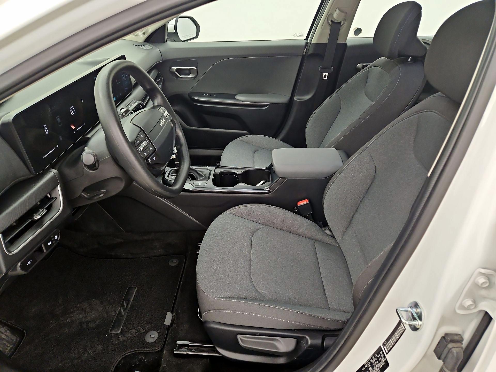 Thumbnail: 2025 Kia K4 - 11