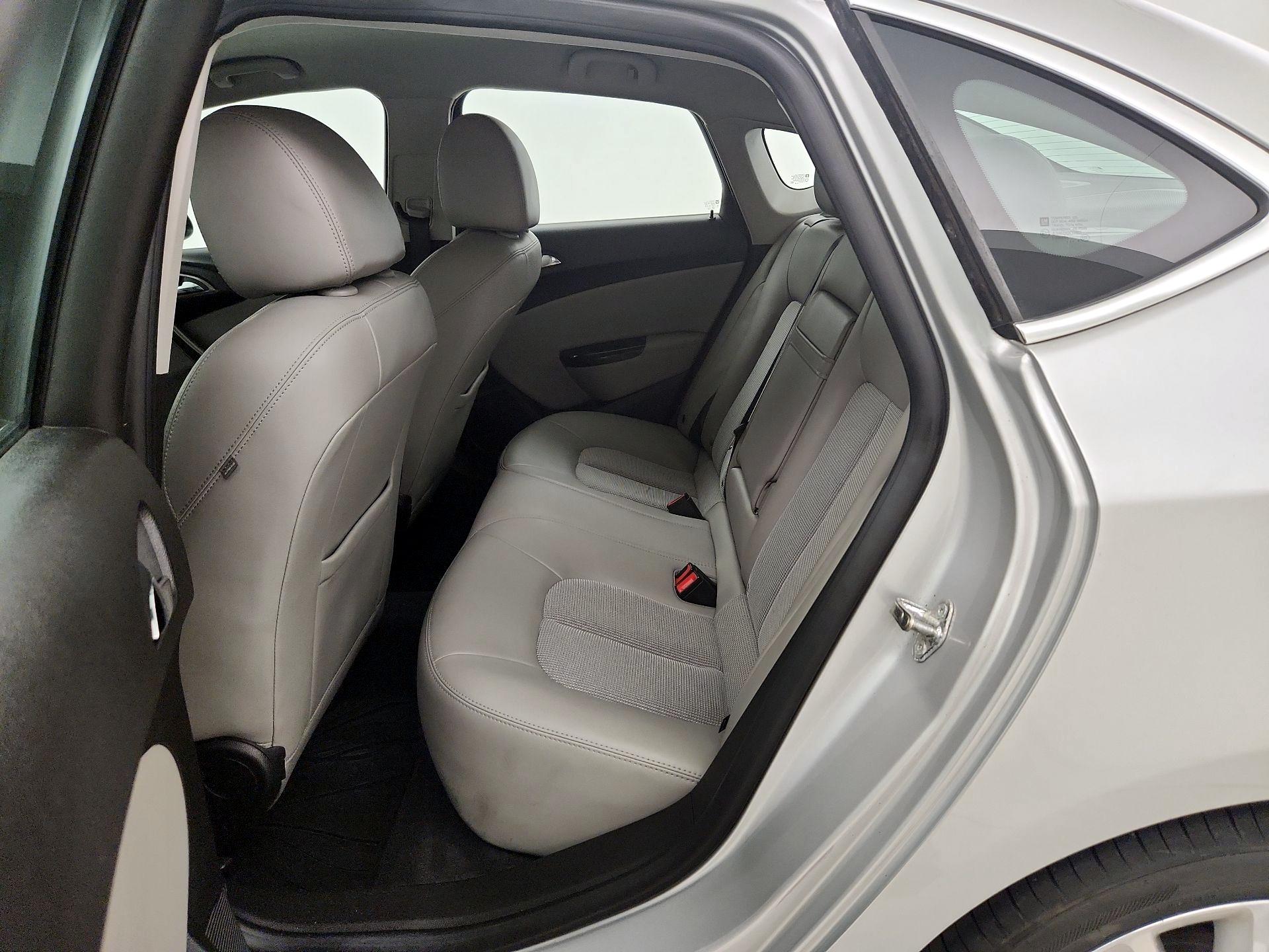 Thumbnail: 2016 Buick Verano - 18