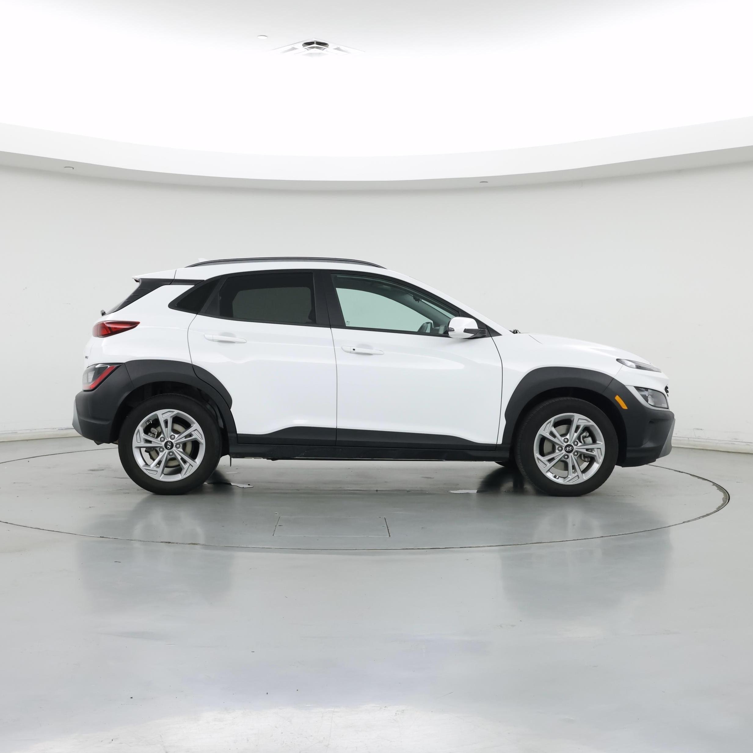 Thumbnail: 2022 Hyundai Kona - 7