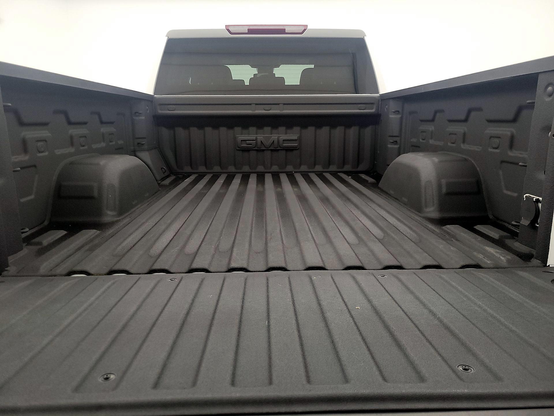 Thumbnail: 2023 GMC Sierra 1500 - 20