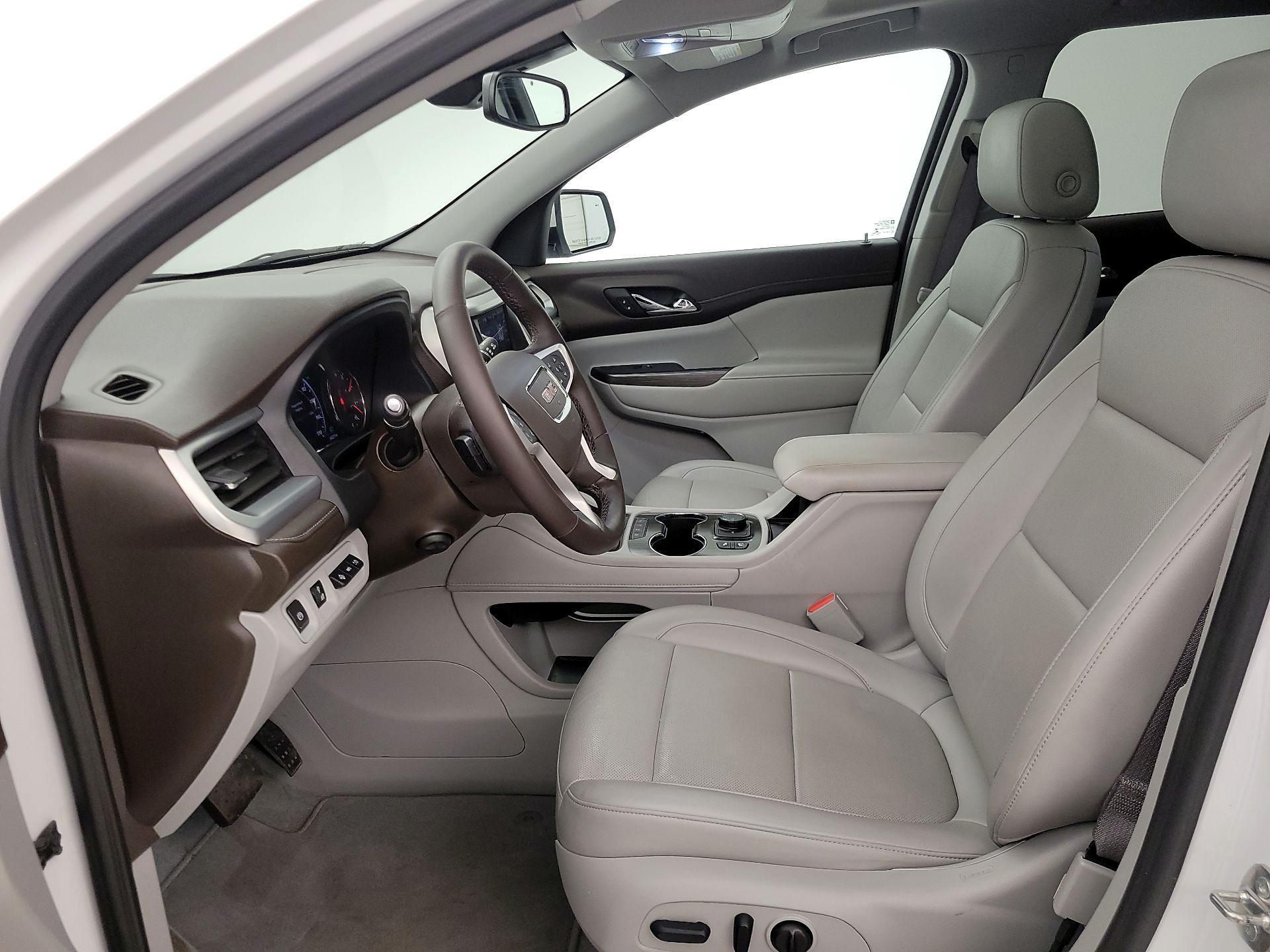 Thumbnail: 2023 GMC Acadia - 11