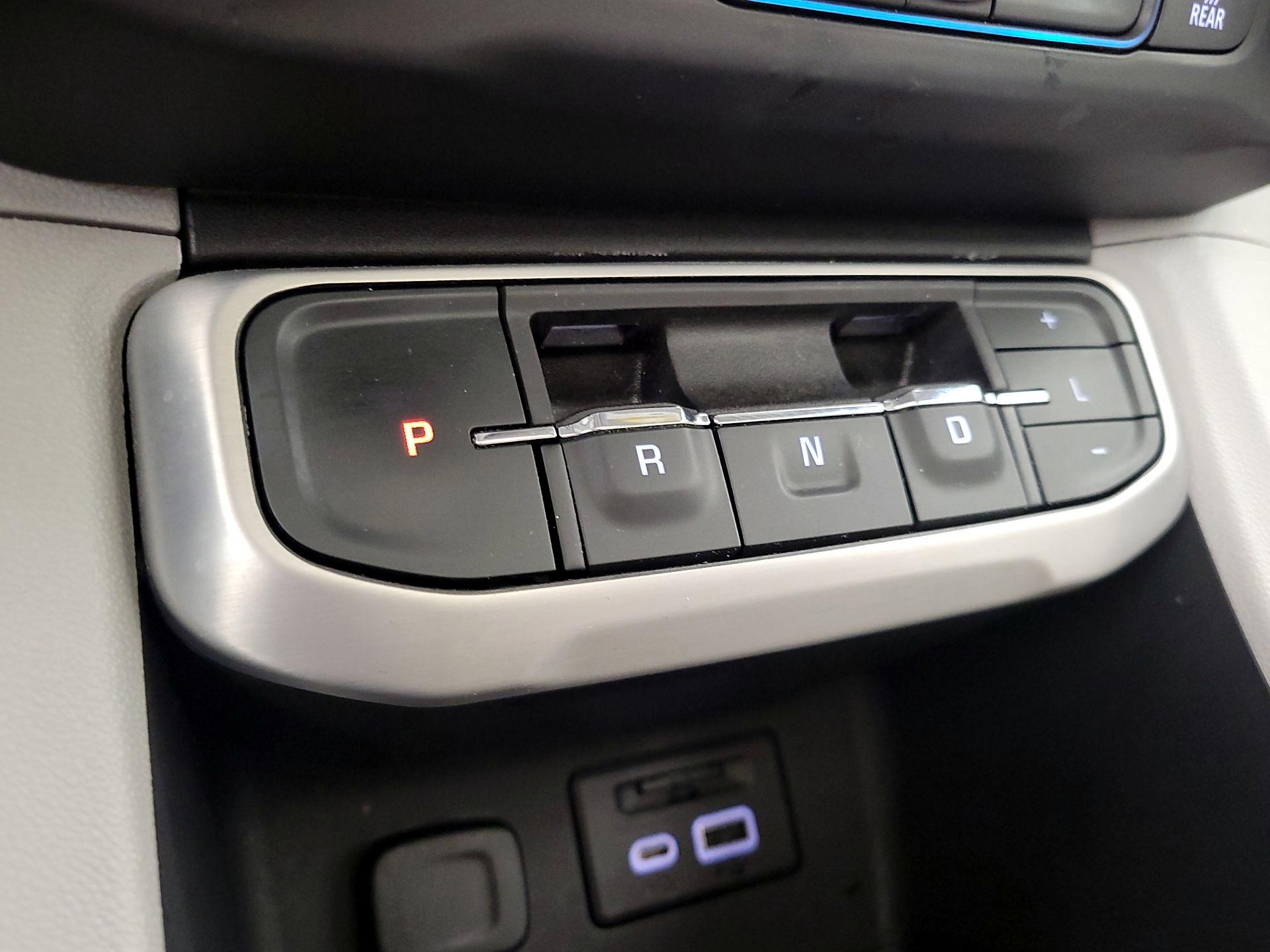 Thumbnail: 2023 GMC Acadia - 17
