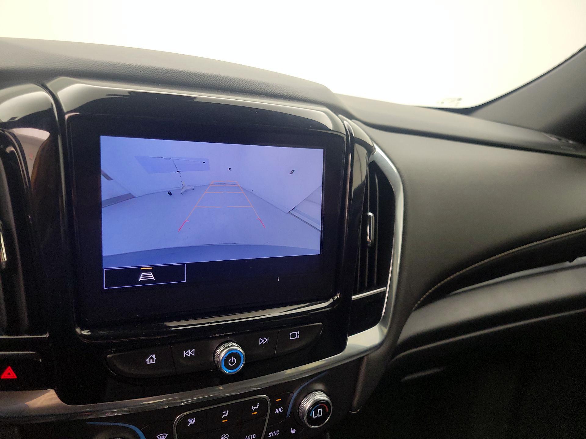 Thumbnail: 2023 Chevrolet Traverse - 14