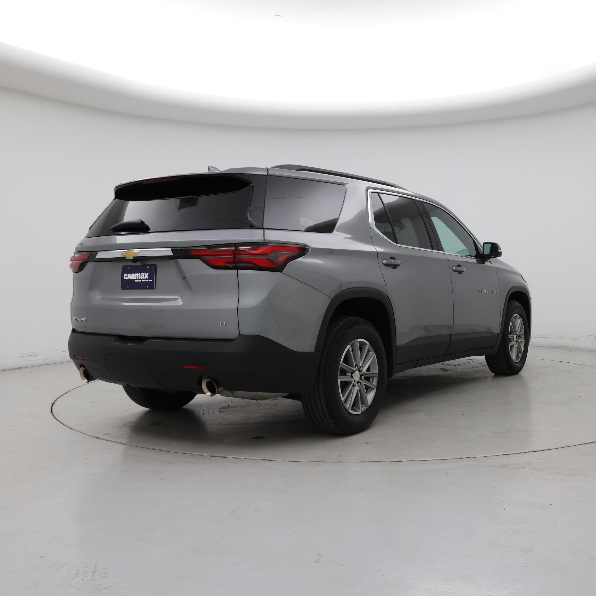 Thumbnail: 2023 Chevrolet Traverse - 8