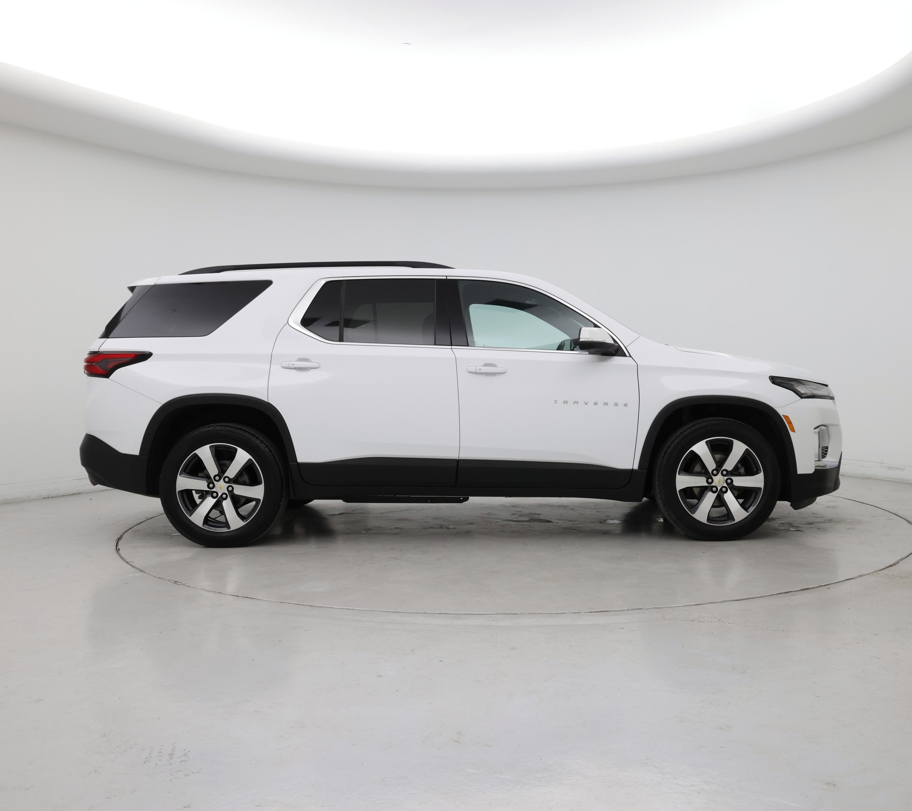 Thumbnail: 2023 Chevrolet Traverse - 7