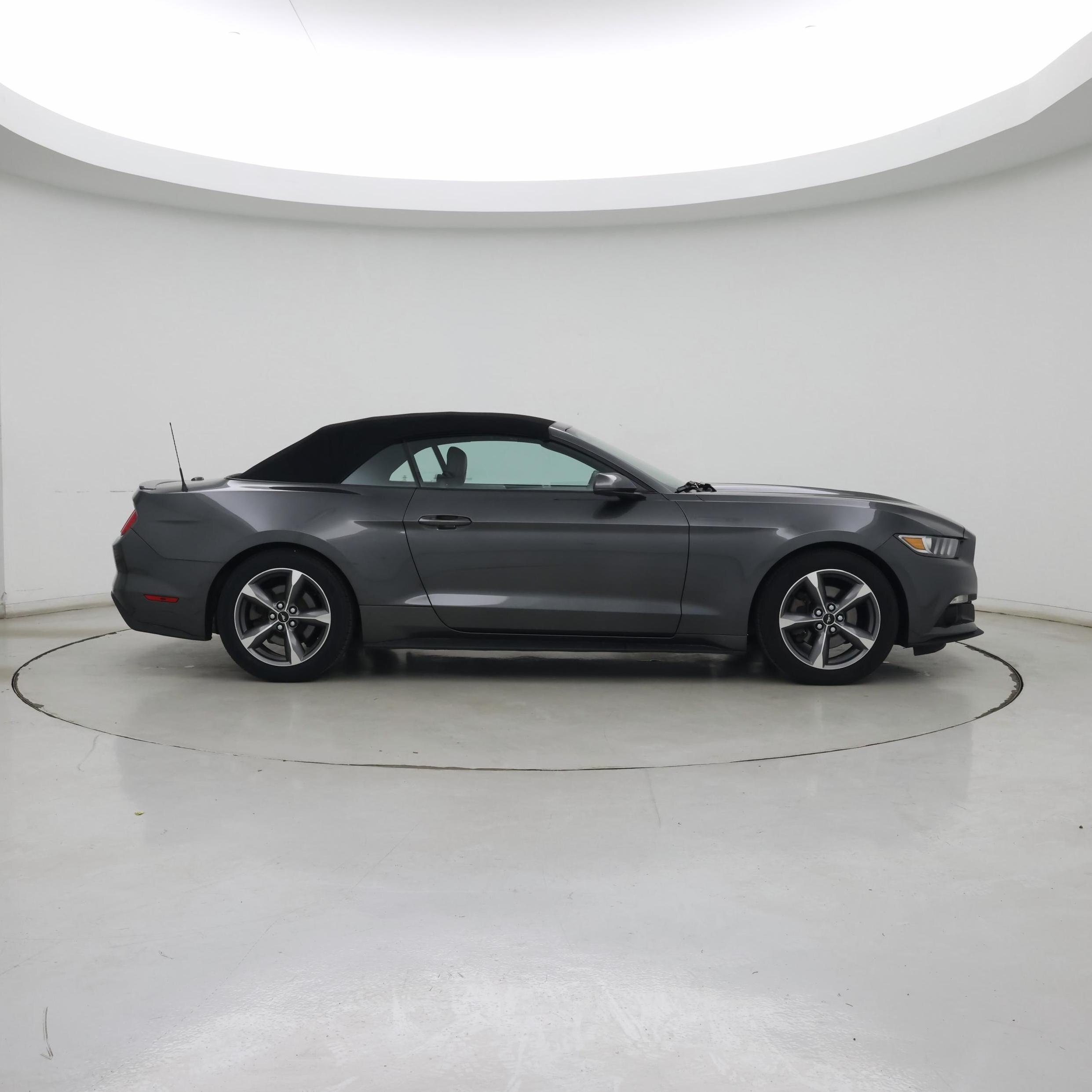 Thumbnail: 2016 Ford Mustang - 7