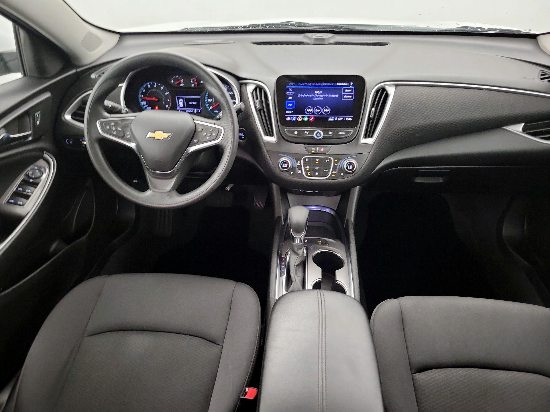 Thumbnail: 2024 Chevrolet Malibu - 9