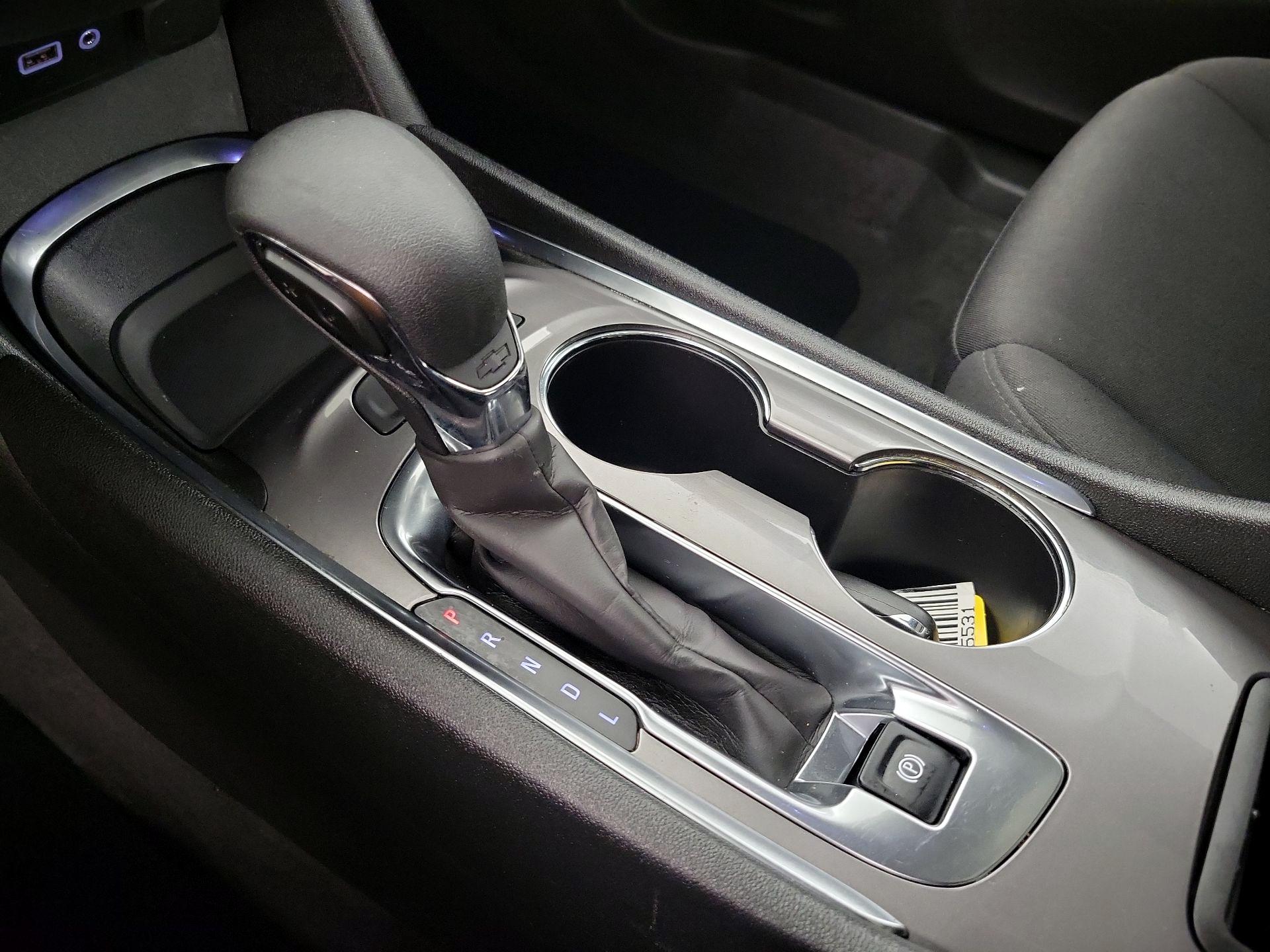 Thumbnail: 2024 Chevrolet Malibu - 17
