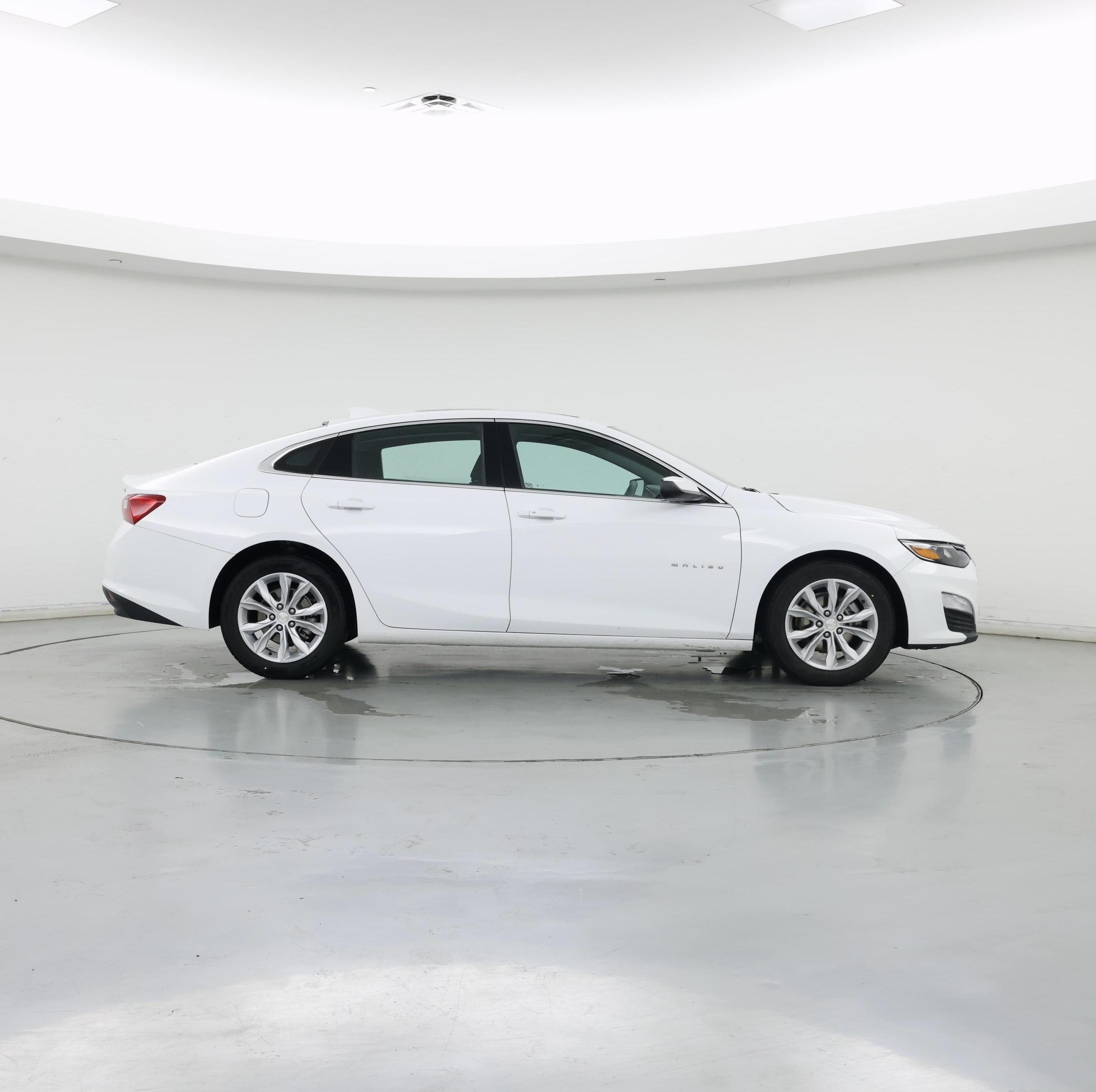 Thumbnail: 2024 Chevrolet Malibu - 7