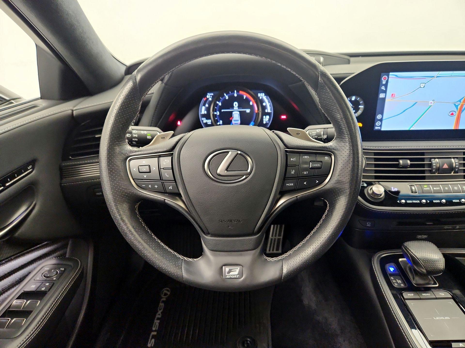 Thumbnail: 2022 Lexus LS - 10