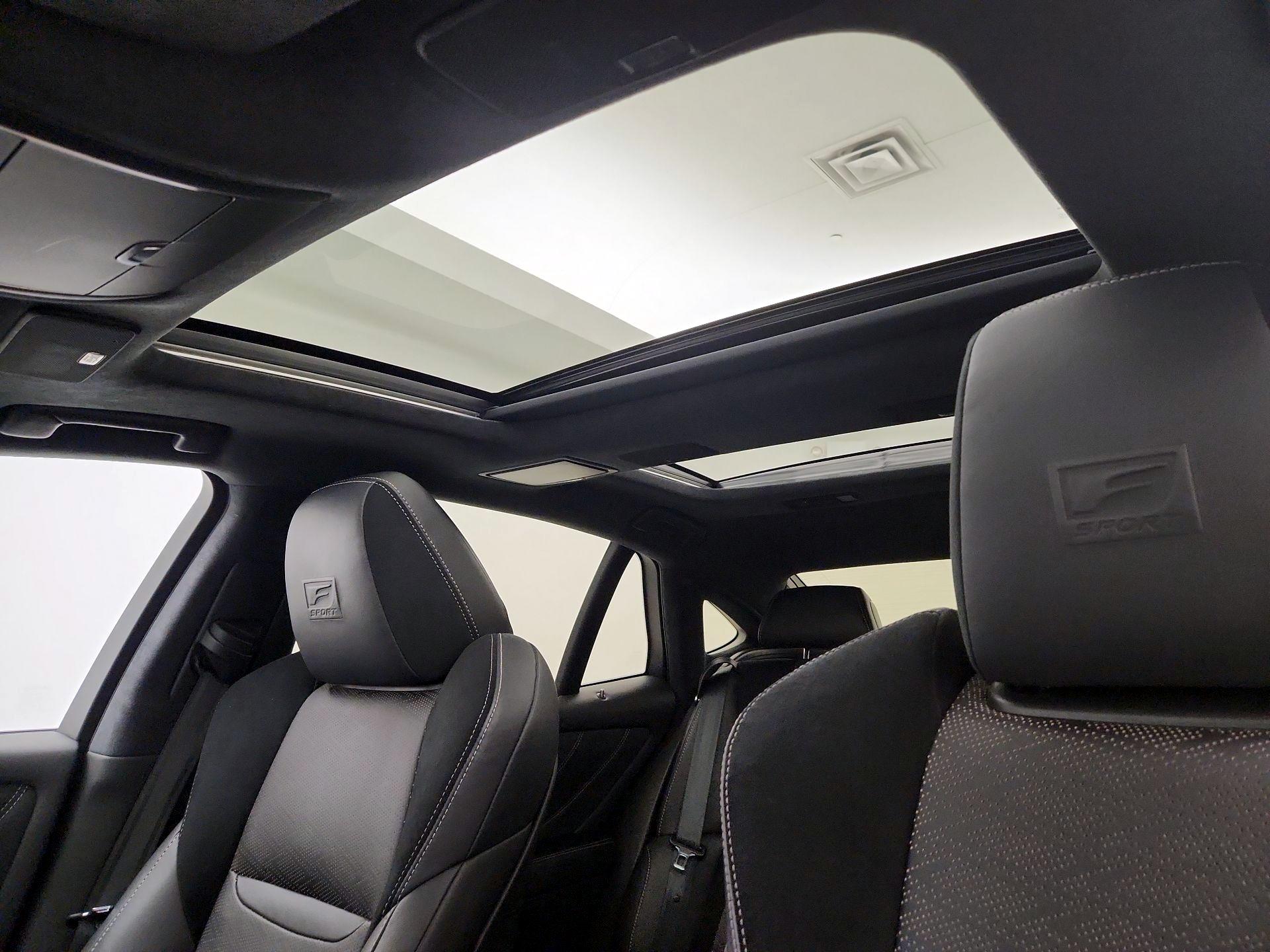 Thumbnail: 2022 Lexus LS - 20