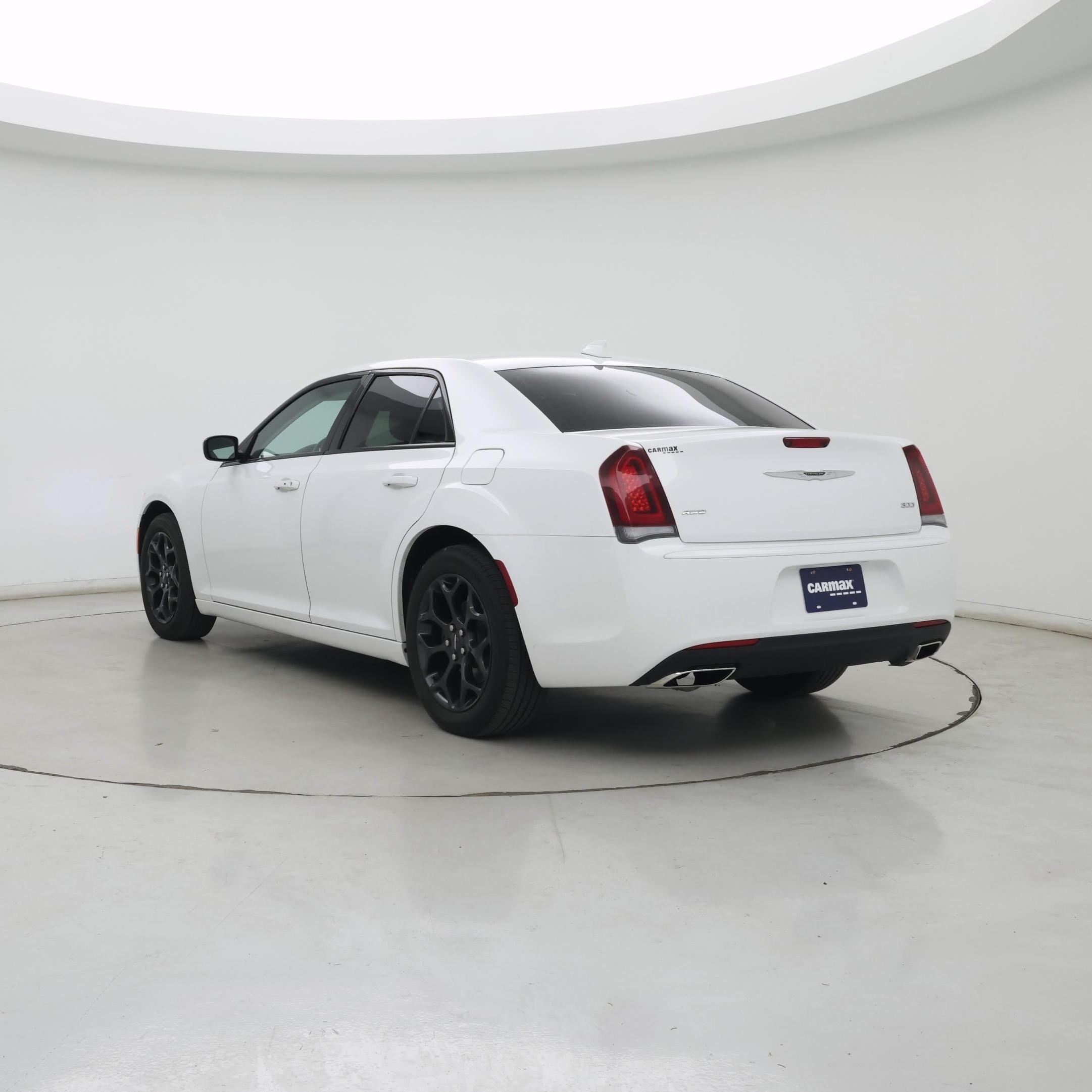 Thumbnail: 2020 Chrysler 300 - 2