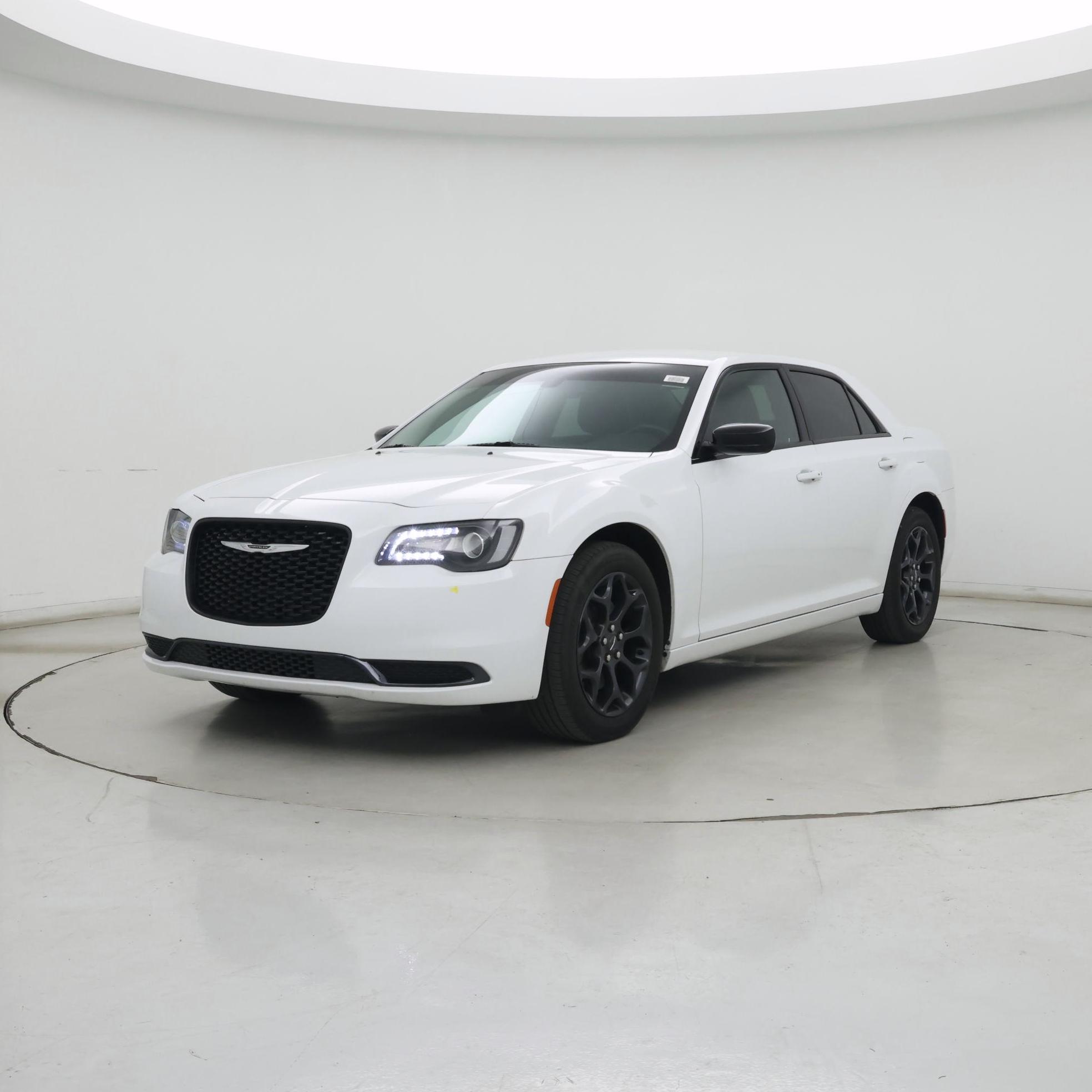 Thumbnail: 2020 Chrysler 300 - 4