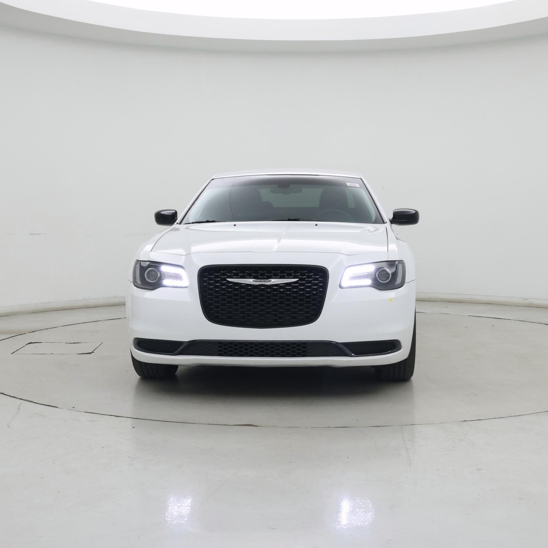 Thumbnail: 2020 Chrysler 300 - 5