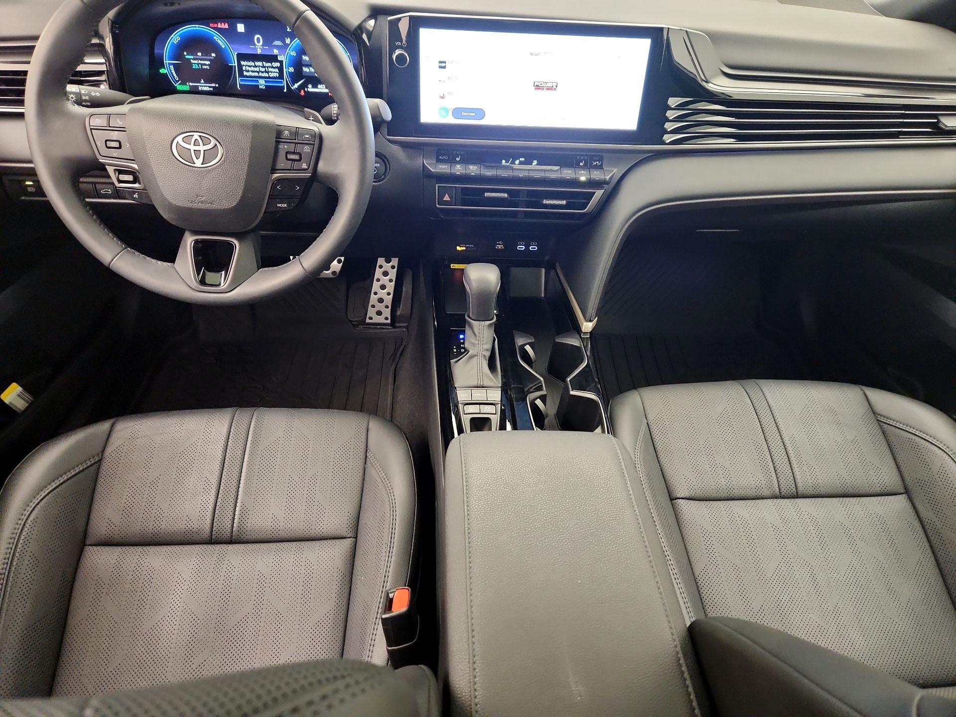 Thumbnail: 2025 Toyota Camry - 9