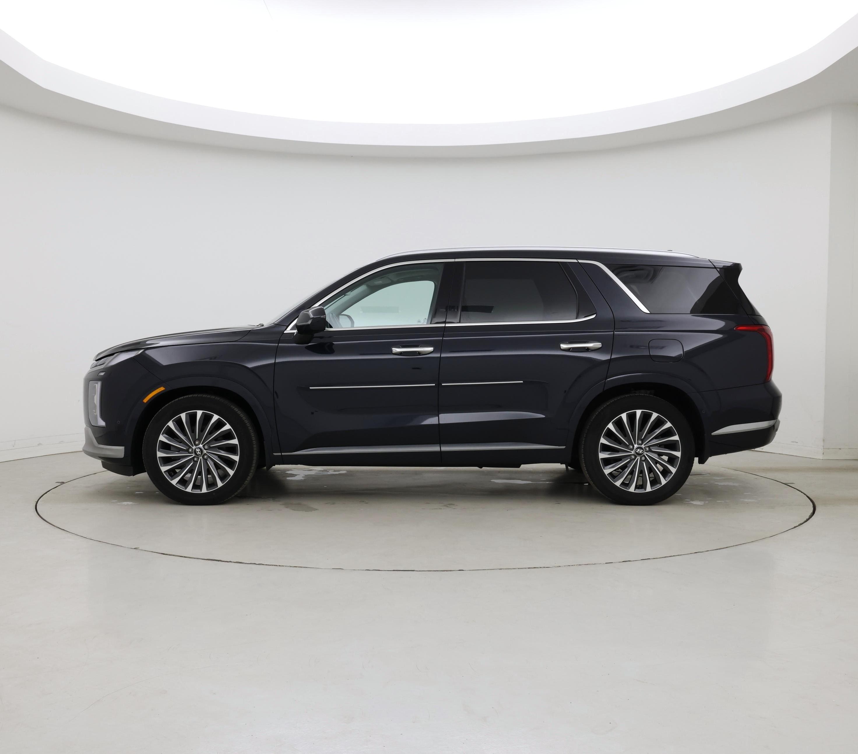 Thumbnail: 2024 Hyundai Palisade - 3