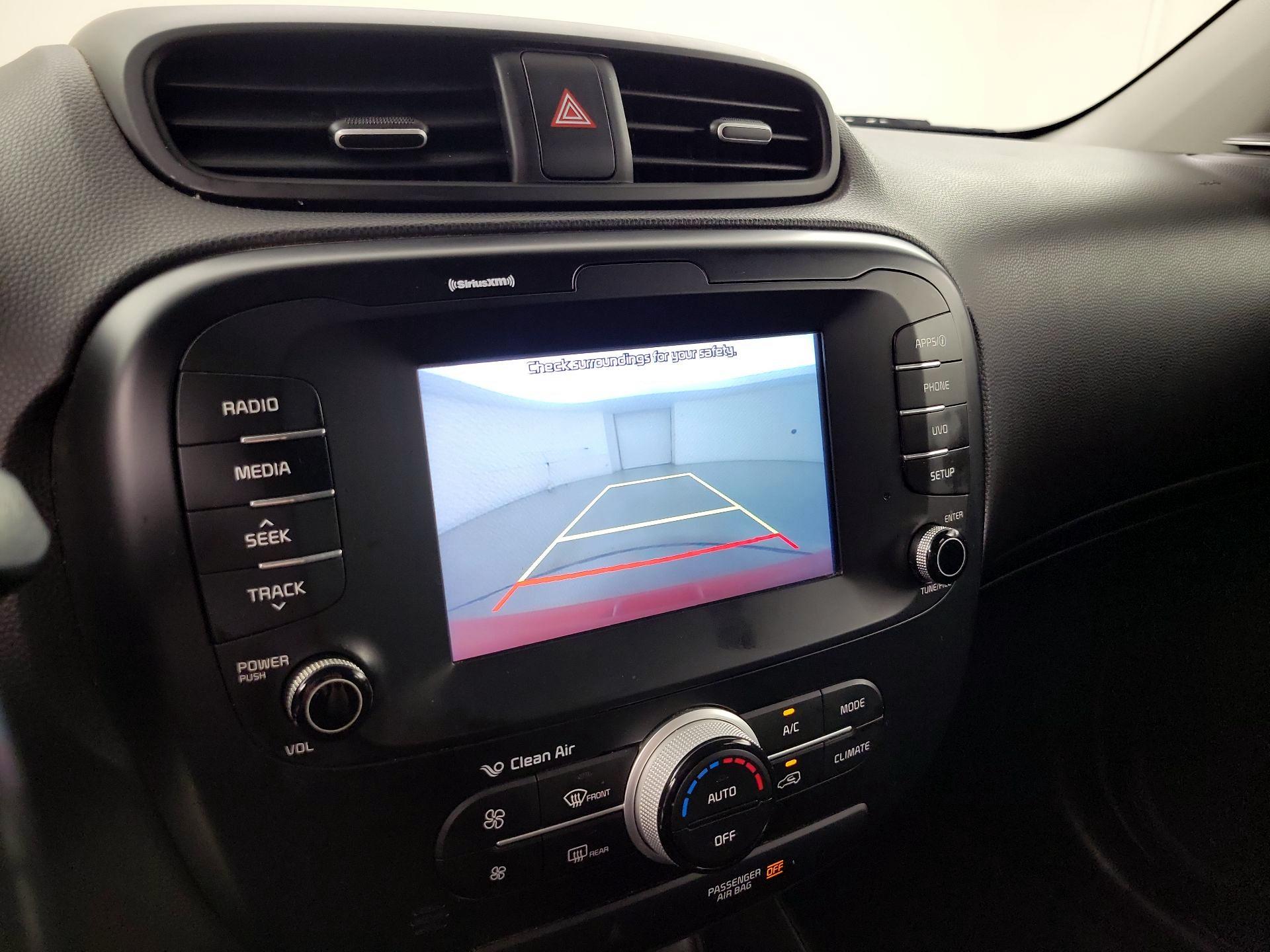 Thumbnail: 2019 Kia Soul - 14