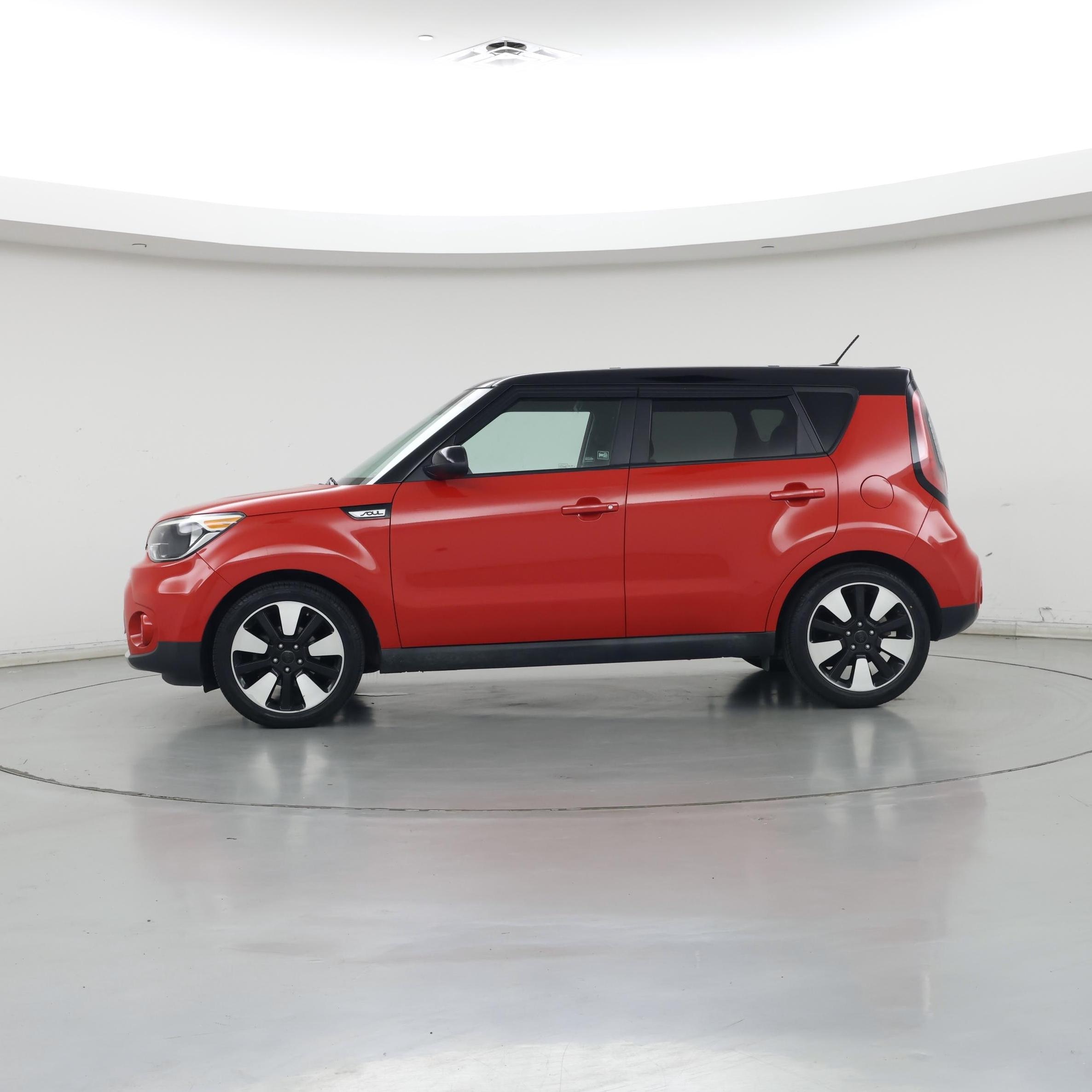 Thumbnail: 2019 Kia Soul - 3
