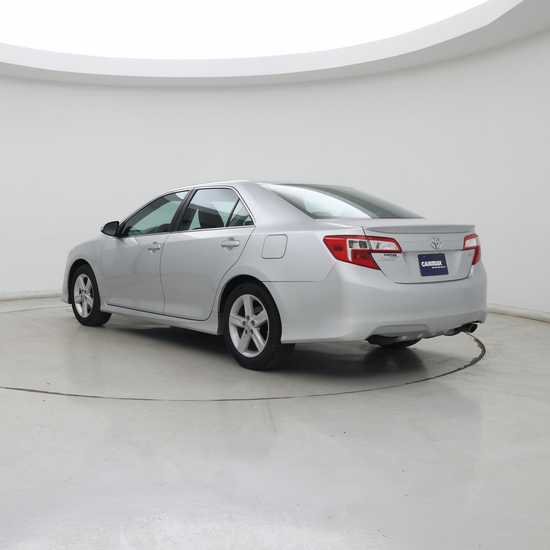 Thumbnail: 2014 Toyota Camry - 2