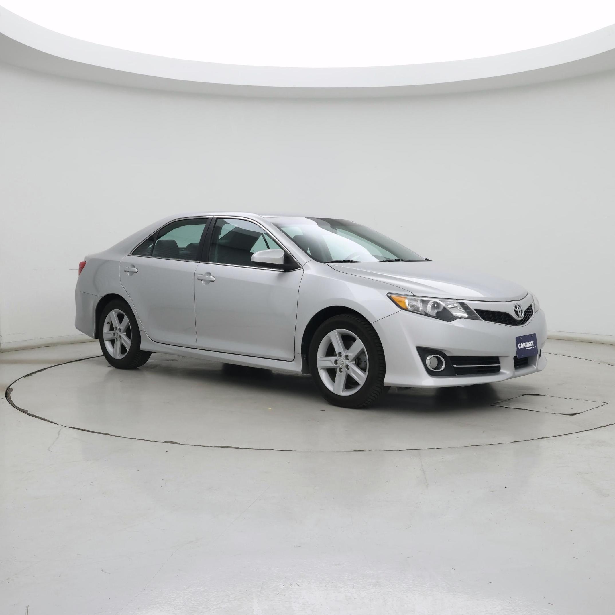 Thumbnail: 2014 Toyota Camry - 7