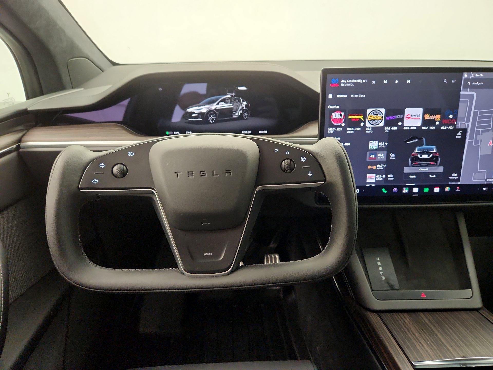 Thumbnail: 2023 Tesla Model X - 10