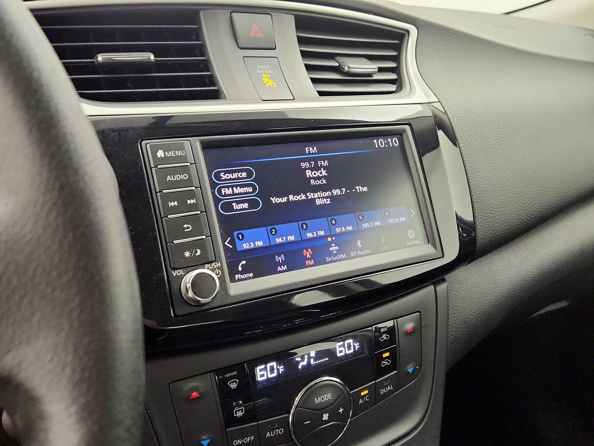 Thumbnail: 2019 Nissan Sentra - 15