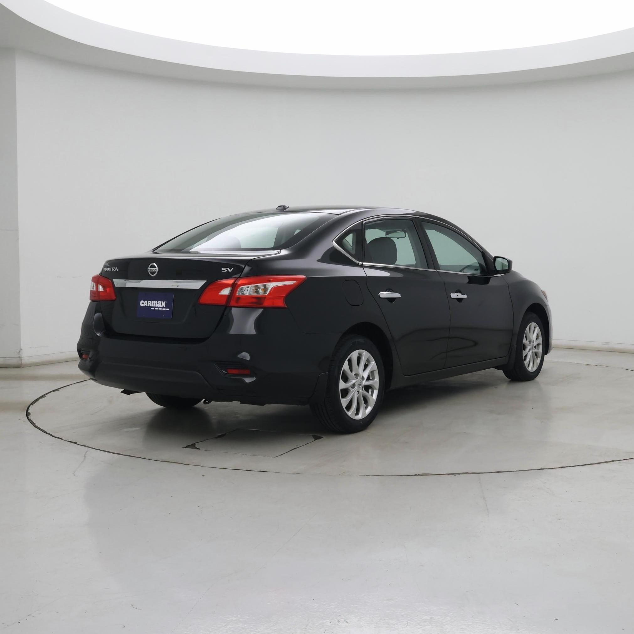 Thumbnail: 2019 Nissan Sentra - 8