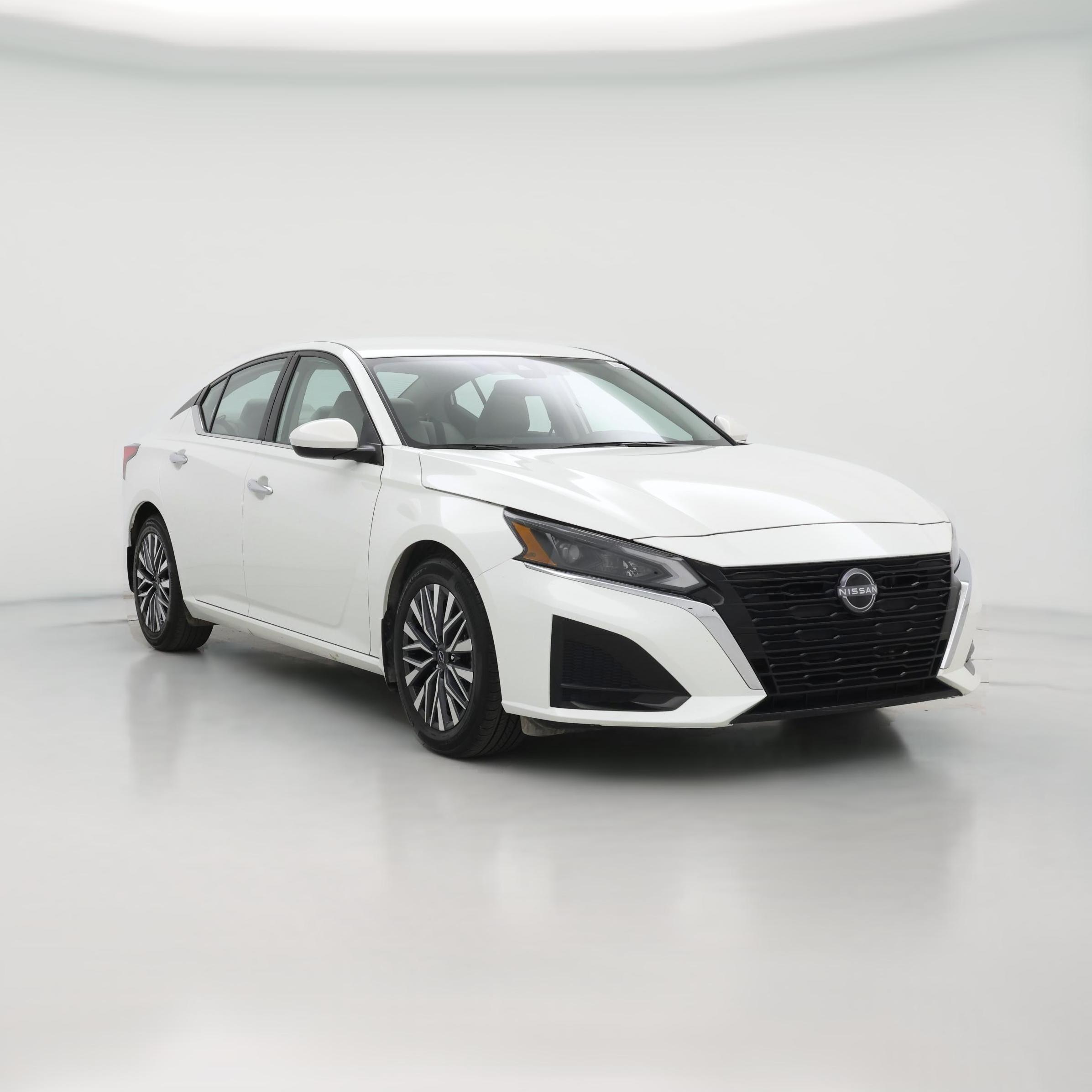 Thumbnail: 2023 Nissan Altima - 1