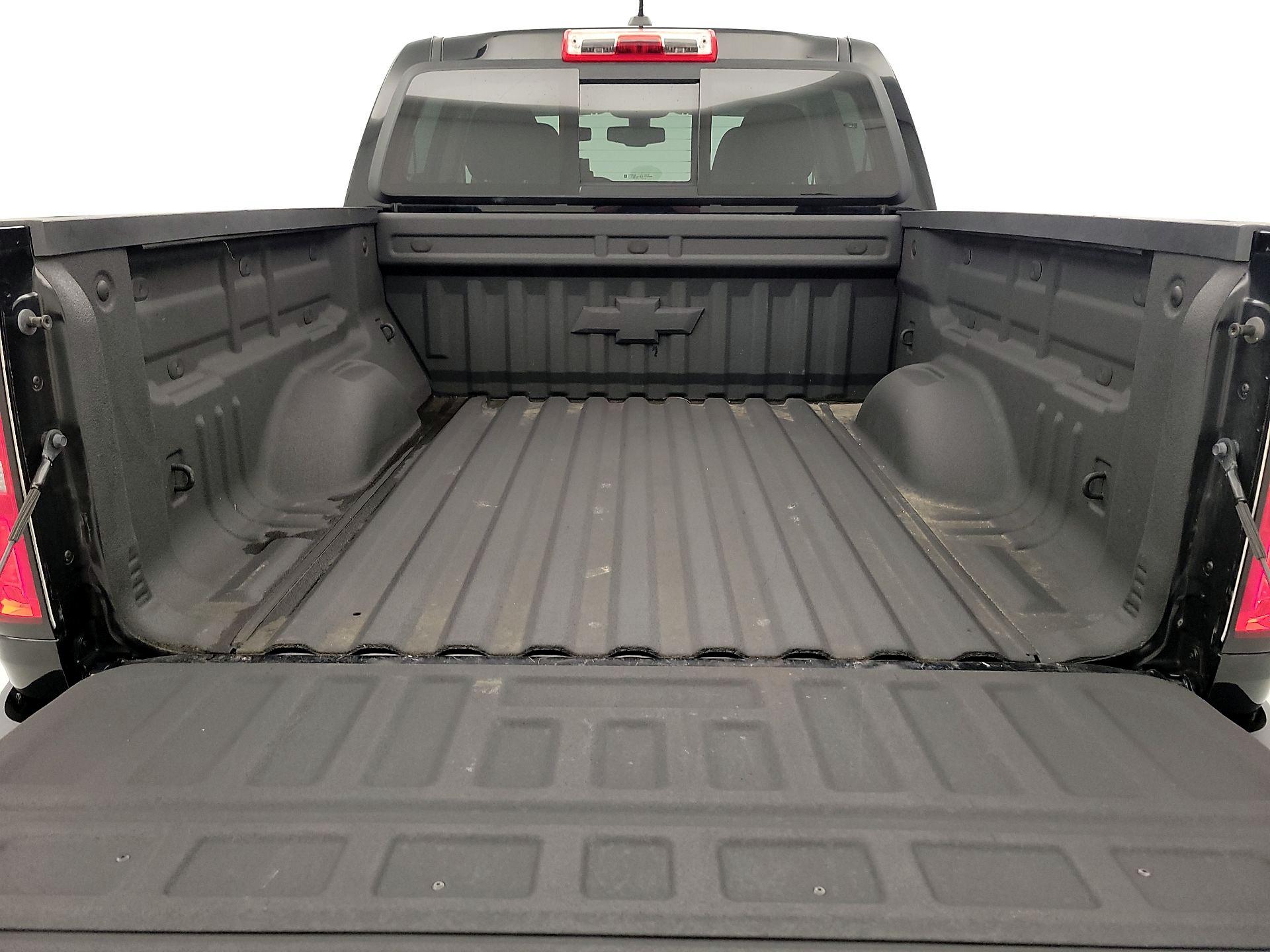 Thumbnail: 2021 Chevrolet Colorado - 20