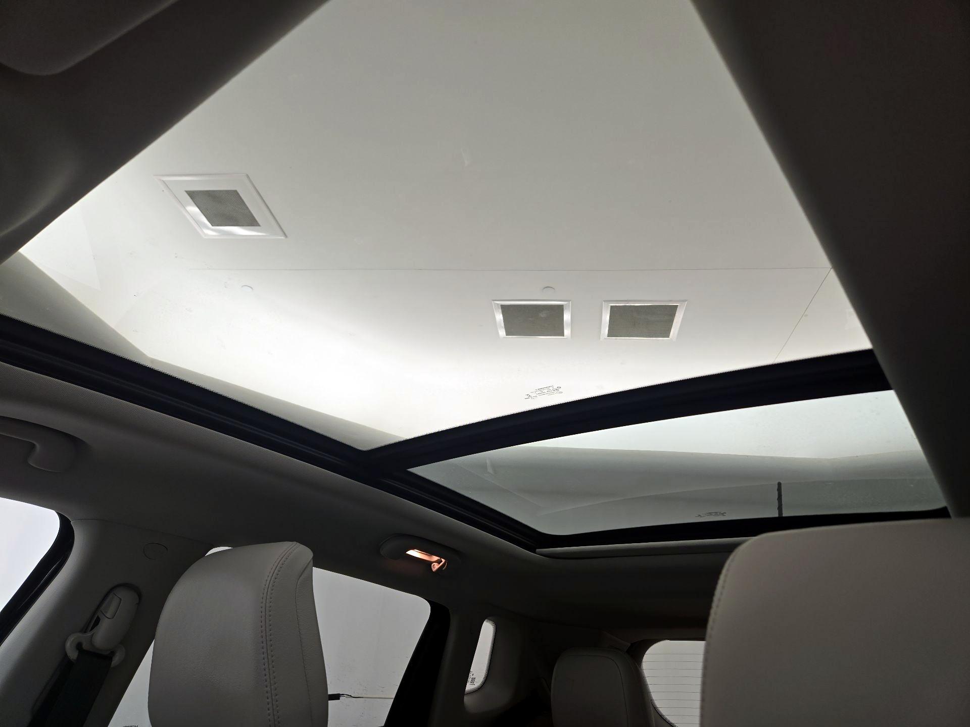 Thumbnail: 2022 Jeep Compass - 19