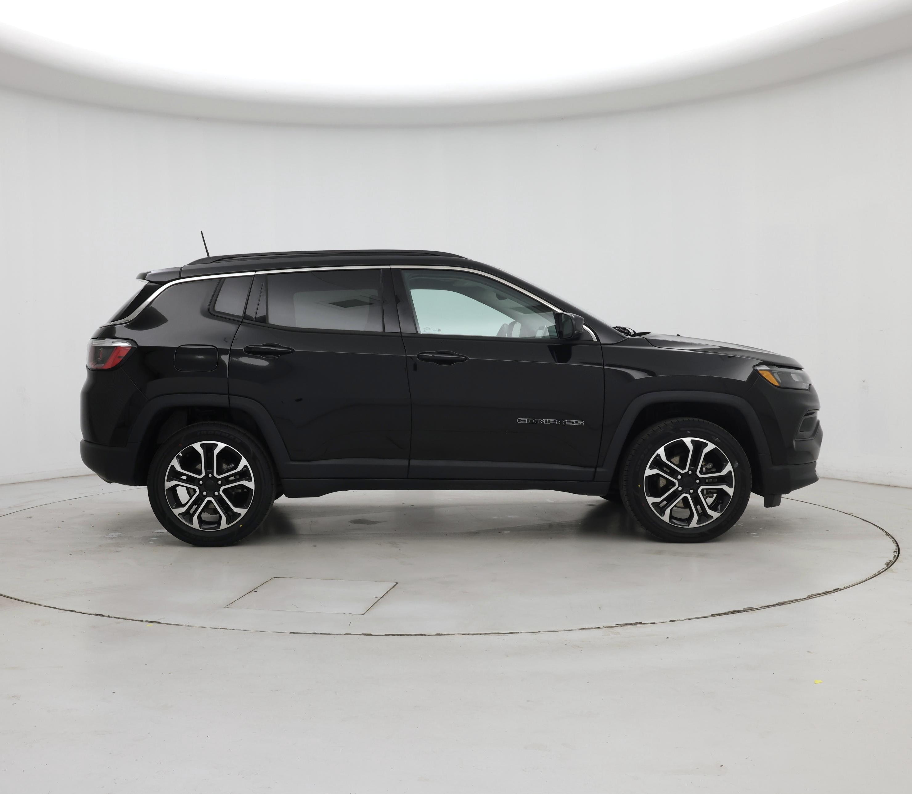 Thumbnail: 2022 Jeep Compass - 7