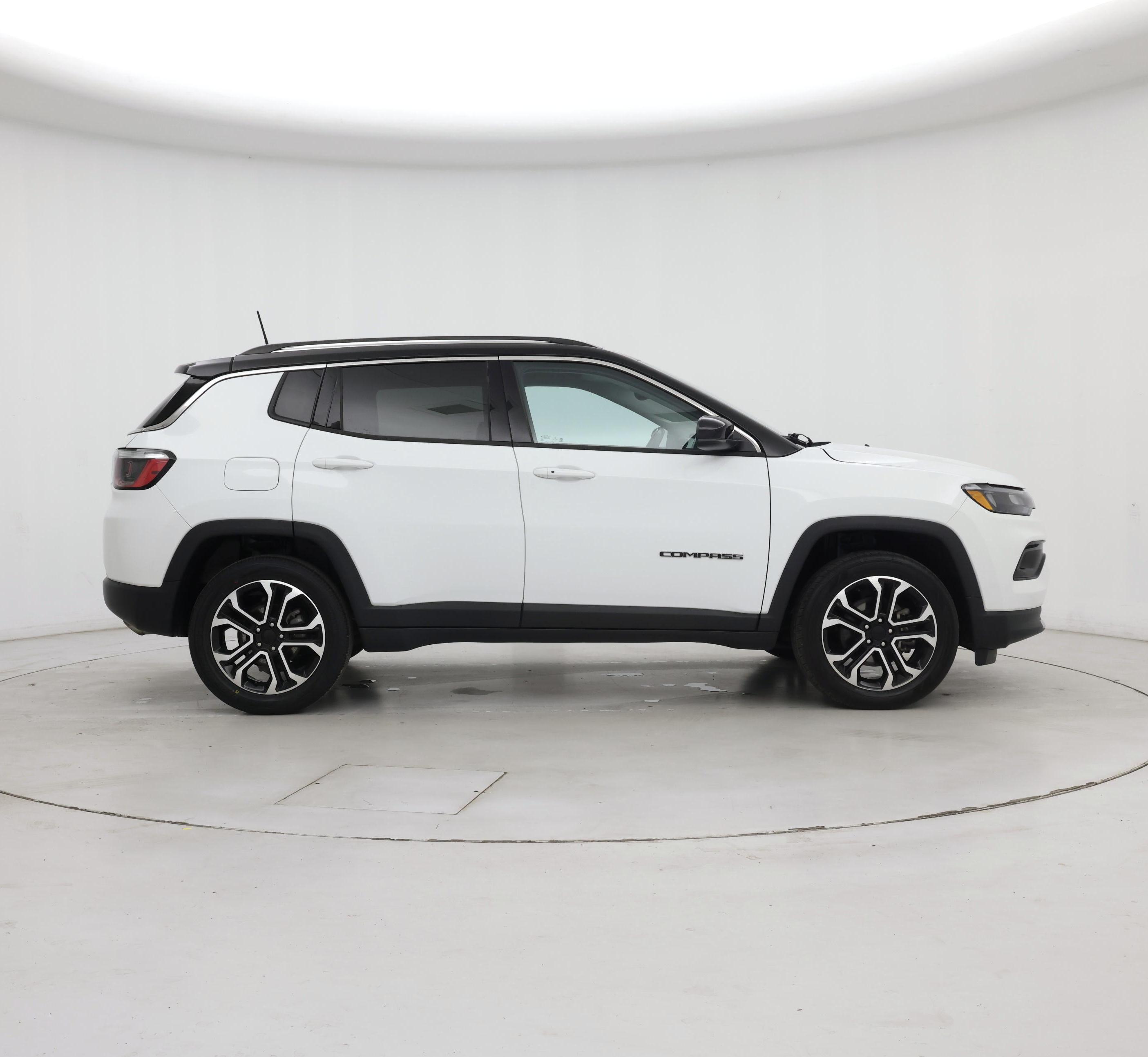 Thumbnail: 2022 Jeep Compass - 7