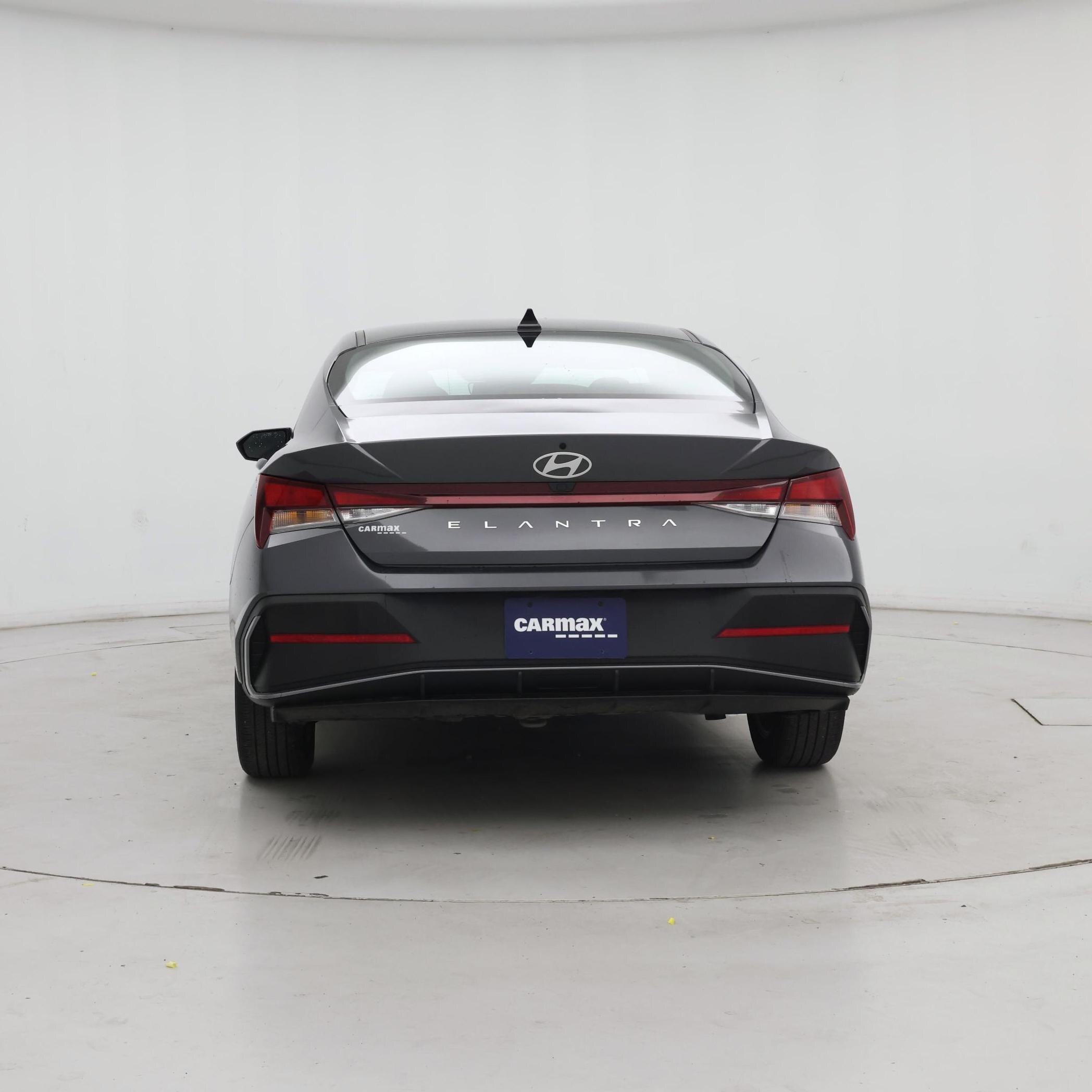 Thumbnail: 2024 Hyundai Elantra - 6