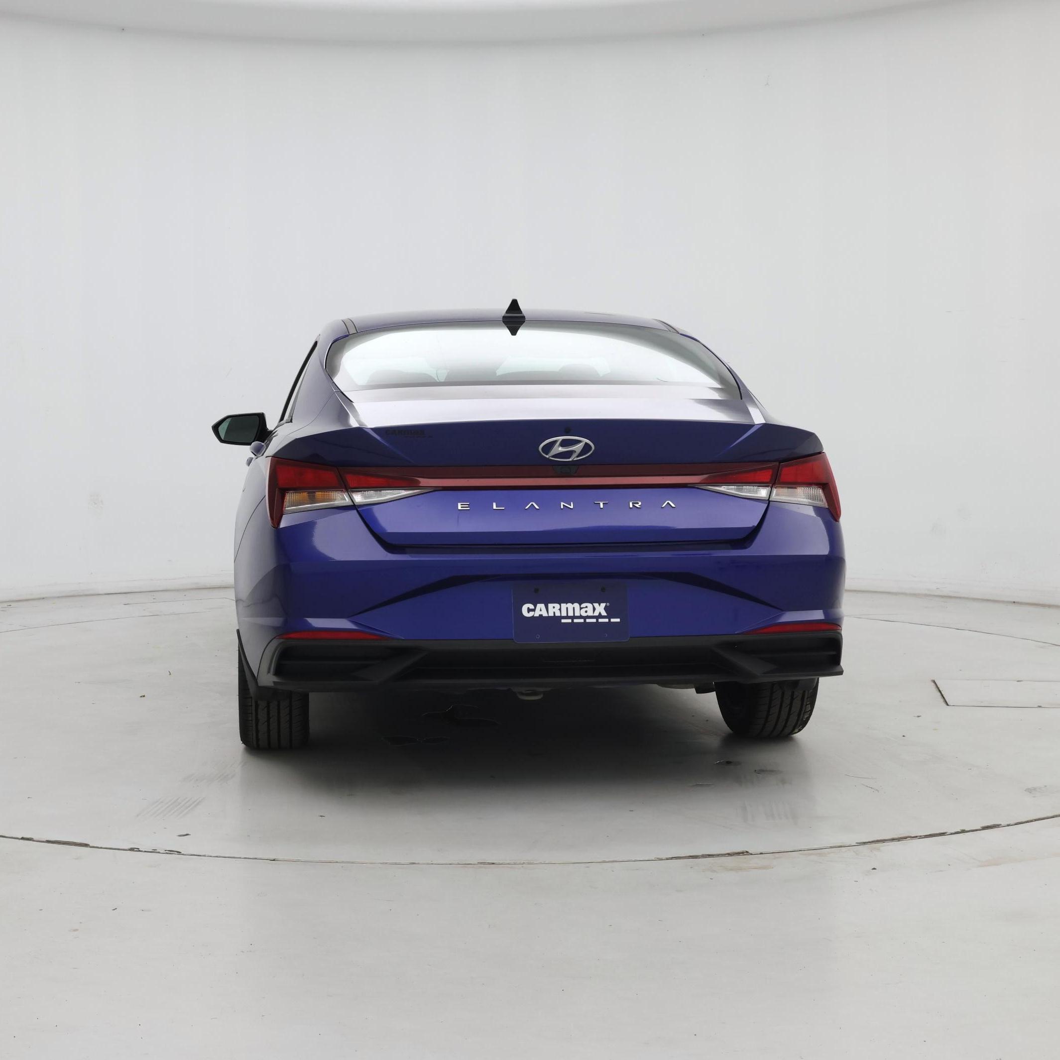 Thumbnail: 2023 Hyundai Elantra - 6