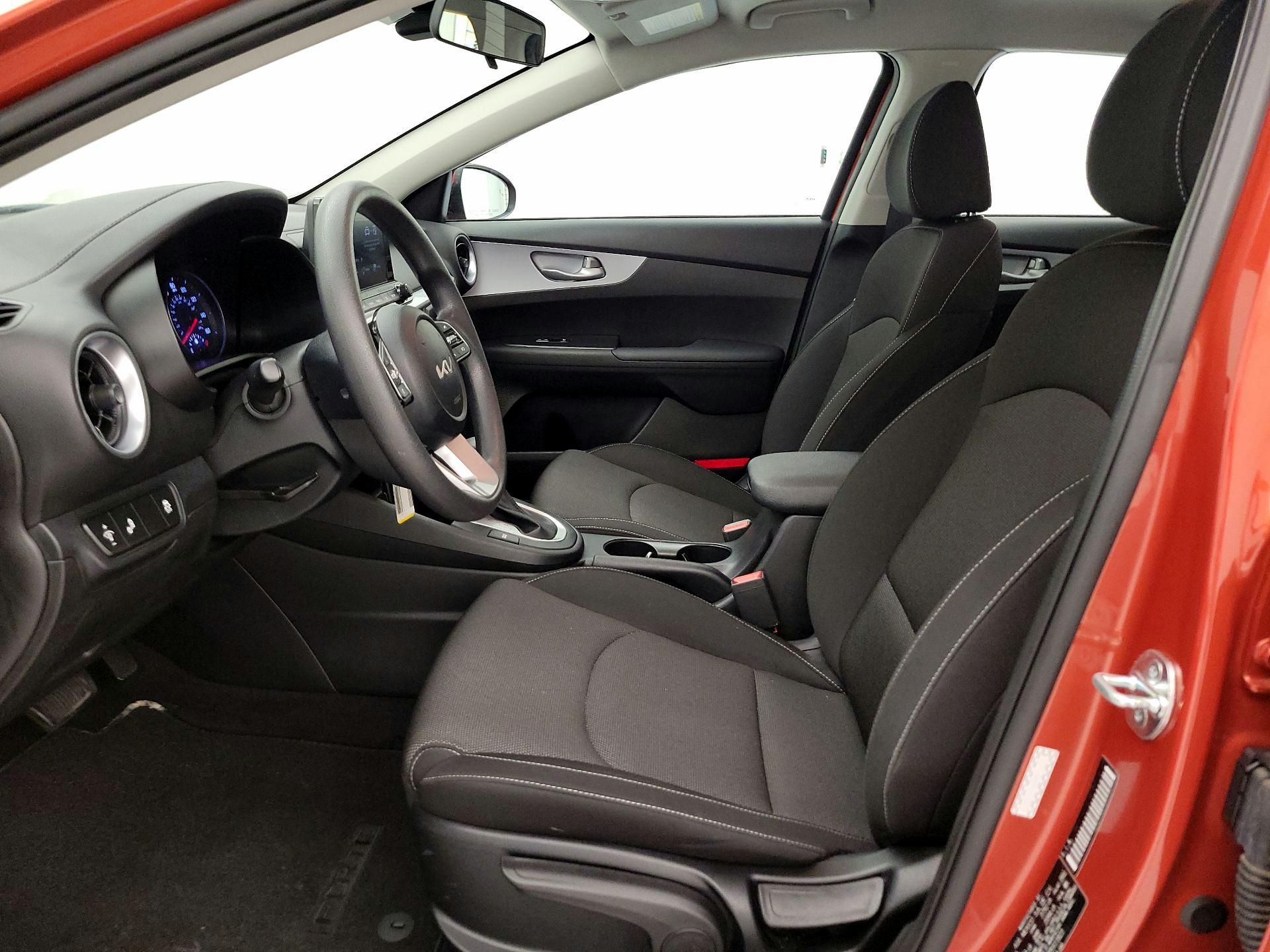 Thumbnail: 2023 Kia Forte - 11
