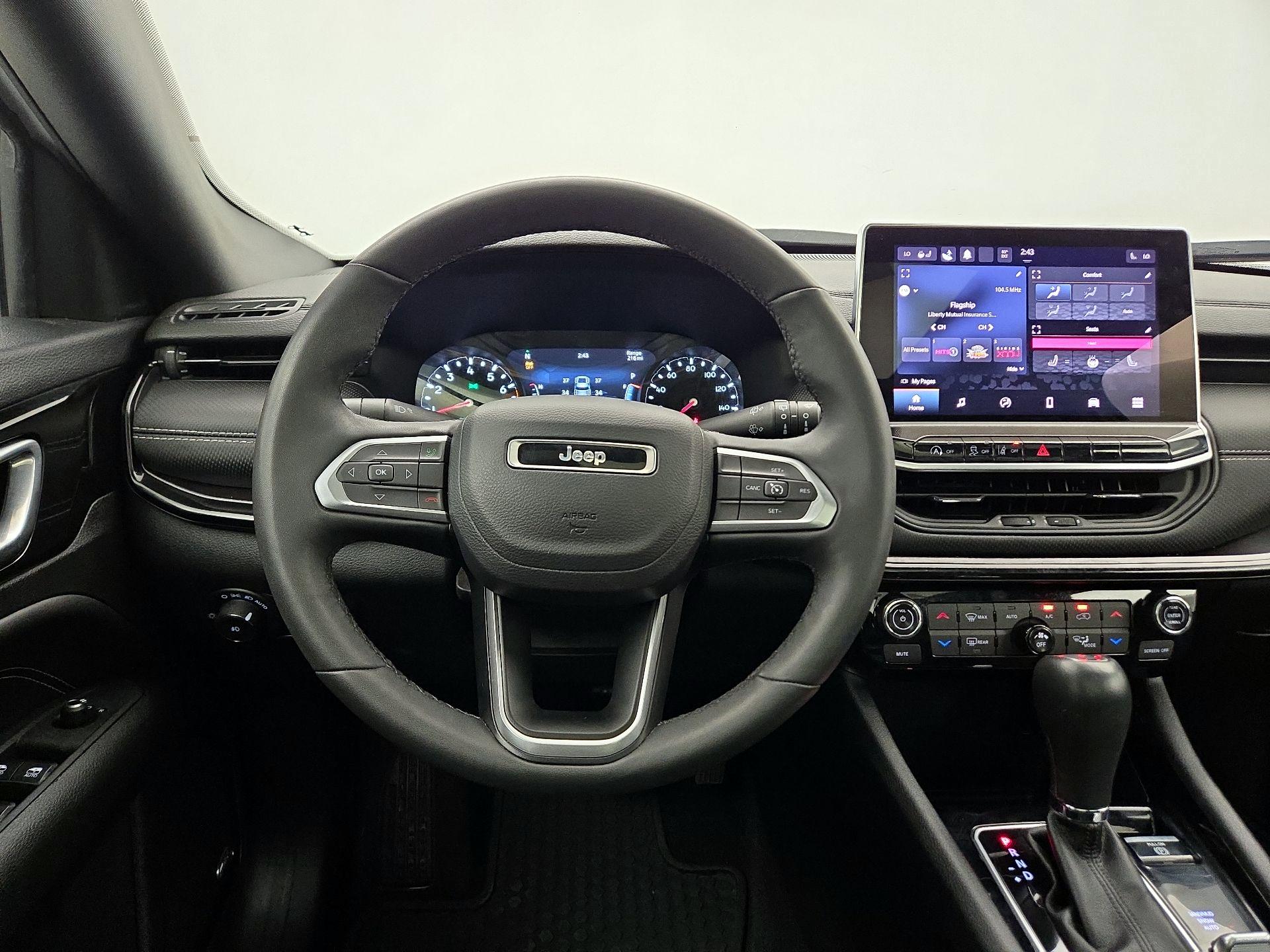 Thumbnail: 2023 Jeep Compass - 10