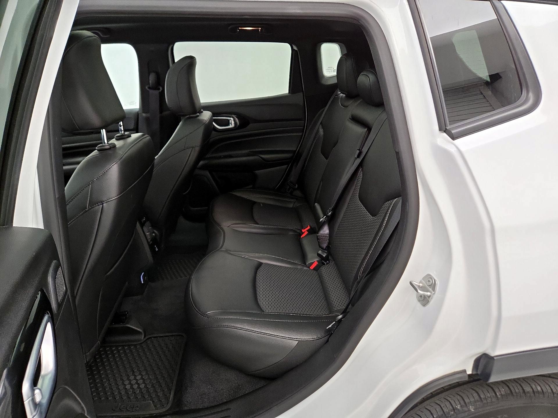 Thumbnail: 2023 Jeep Compass - 20