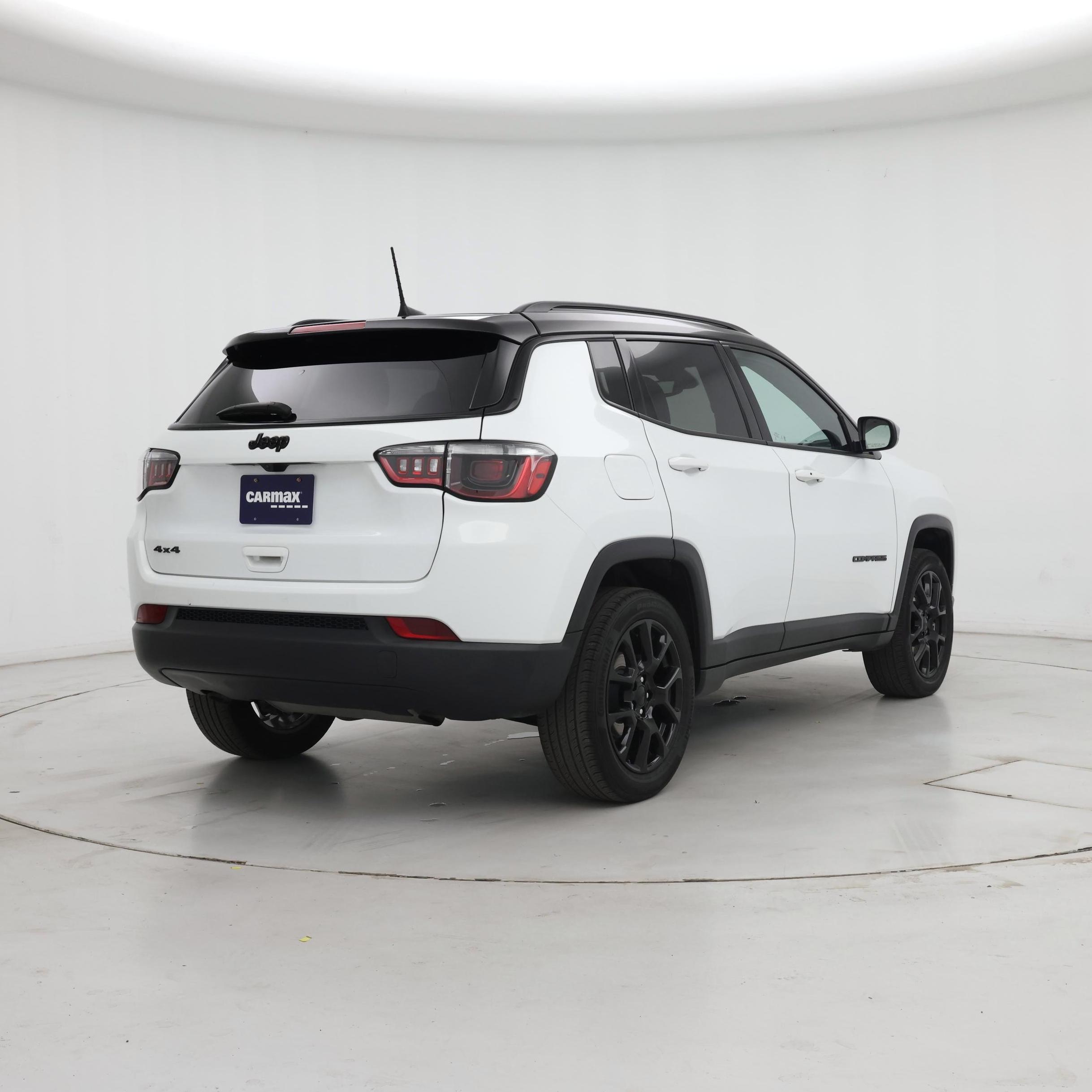 Thumbnail: 2023 Jeep Compass - 8