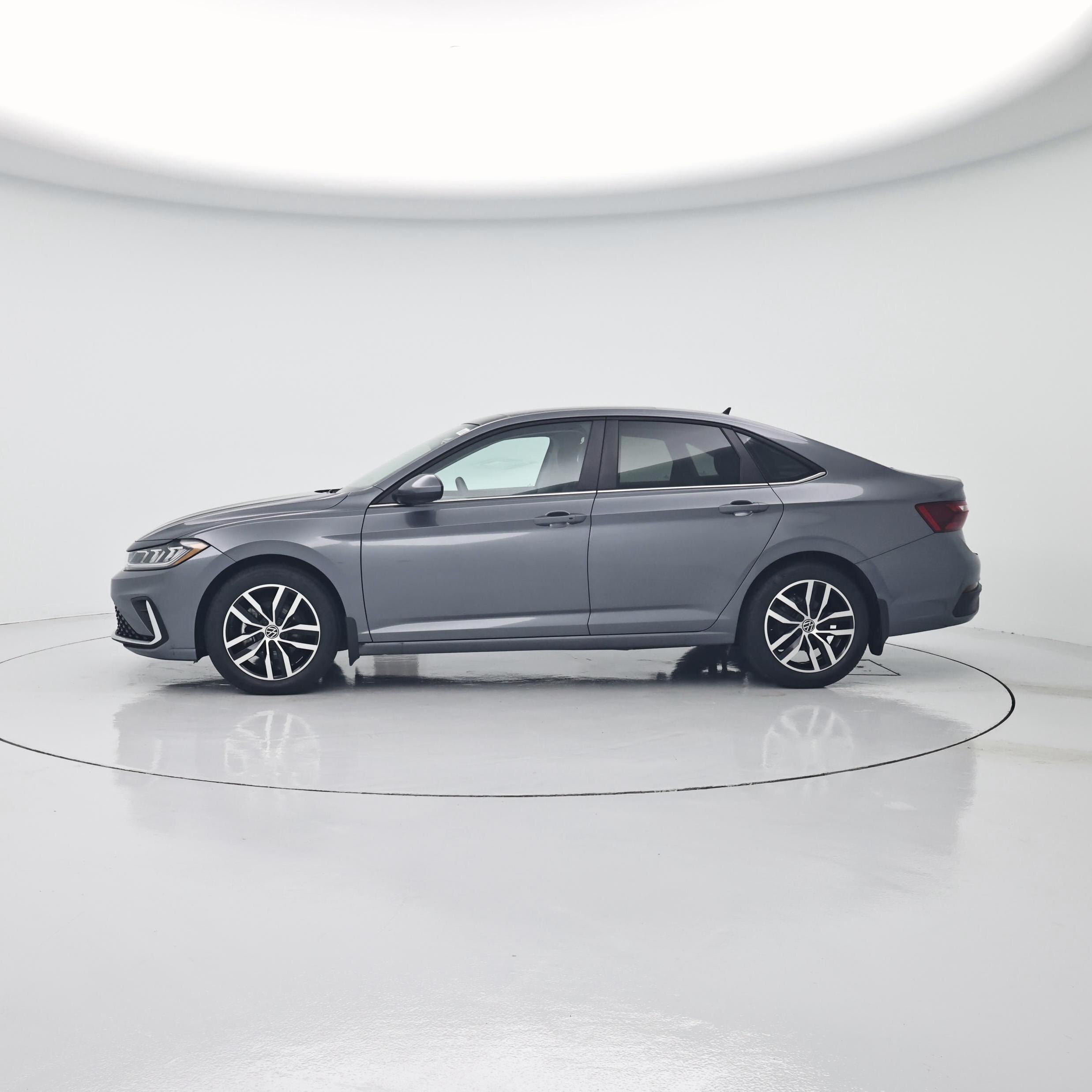 Thumbnail: 2025 Volkswagen Jetta - 3