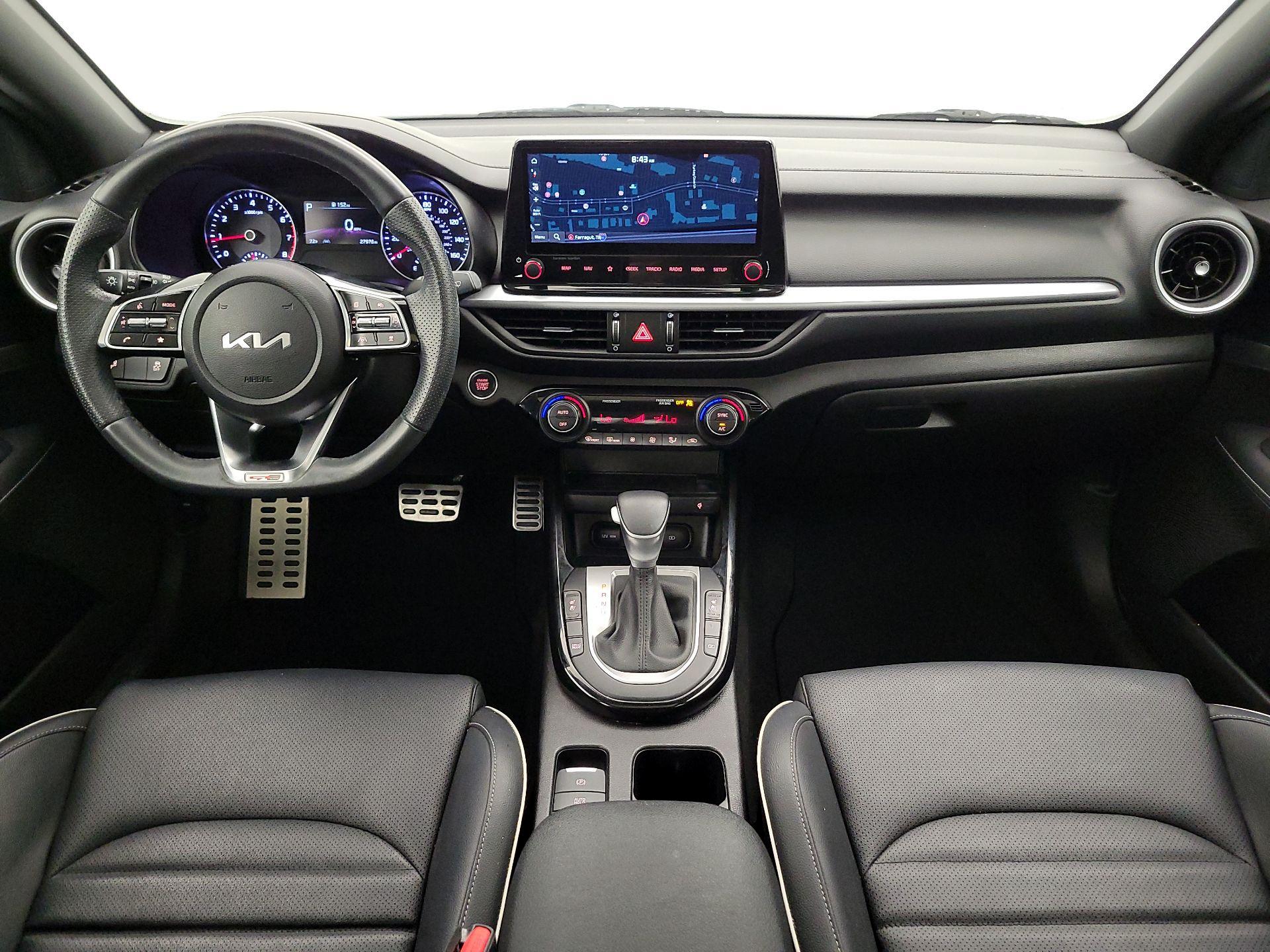 Thumbnail: 2023 Kia Forte - 9