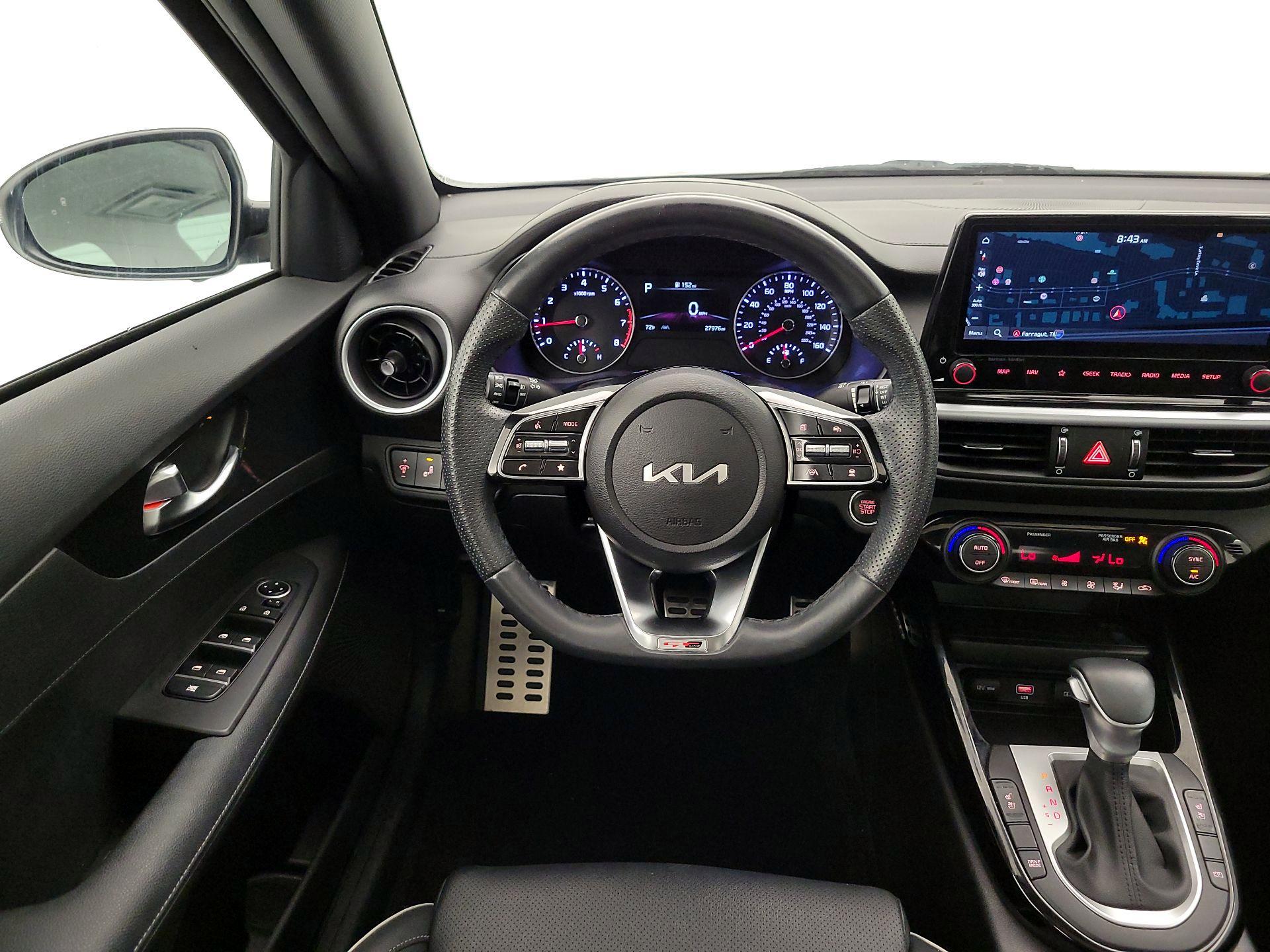 Thumbnail: 2023 Kia Forte - 10
