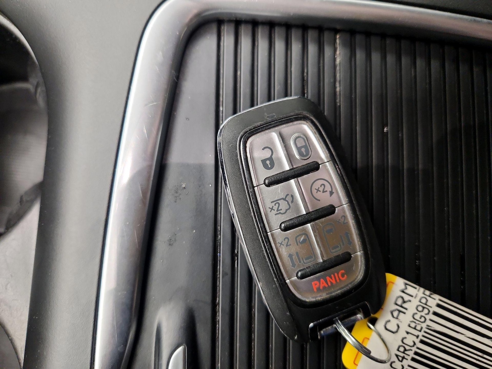 2023 Chrysler Pacifica Touring L - Photo 20