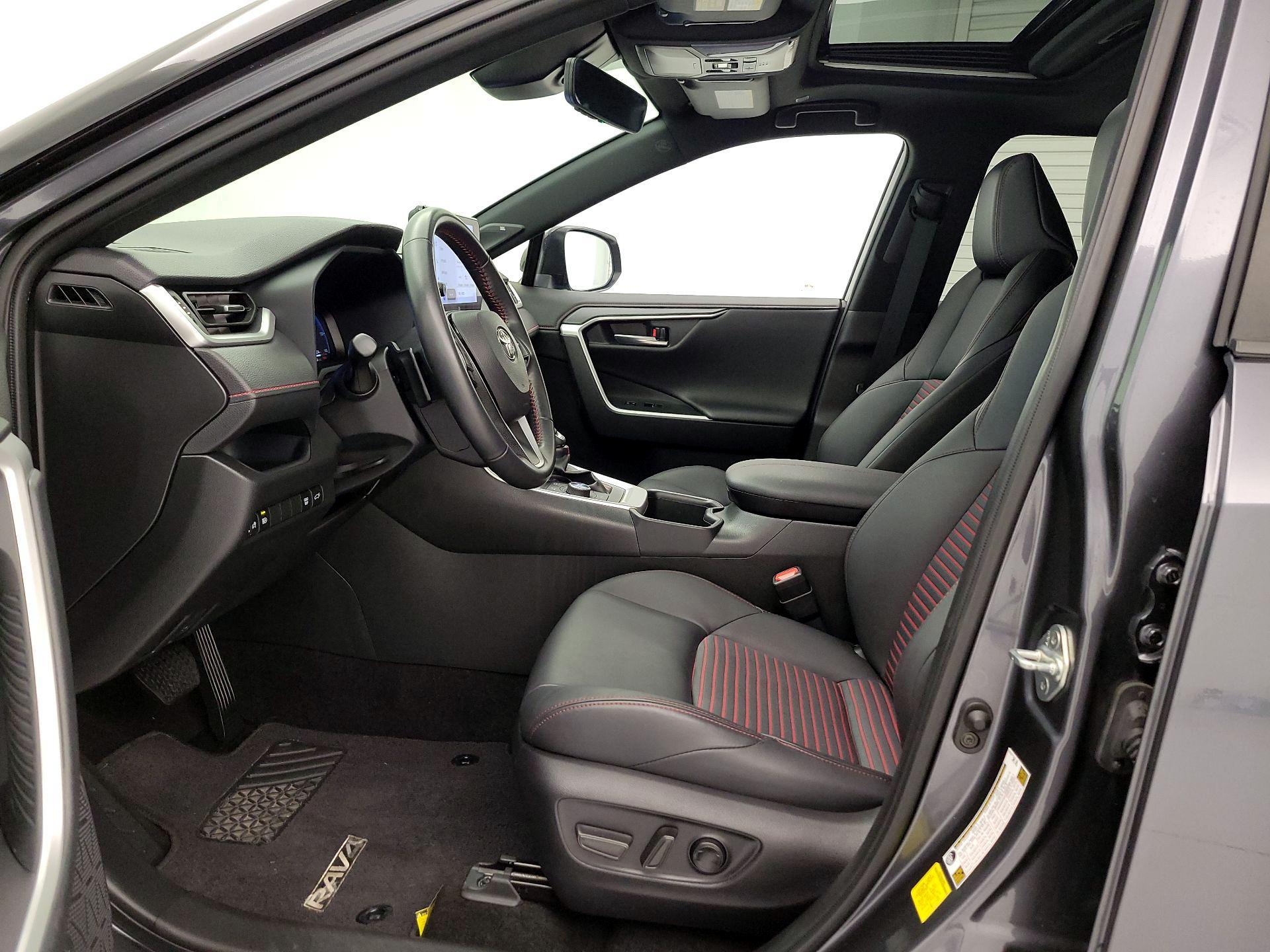 Thumbnail: 2023 Toyota RAV4 - 11