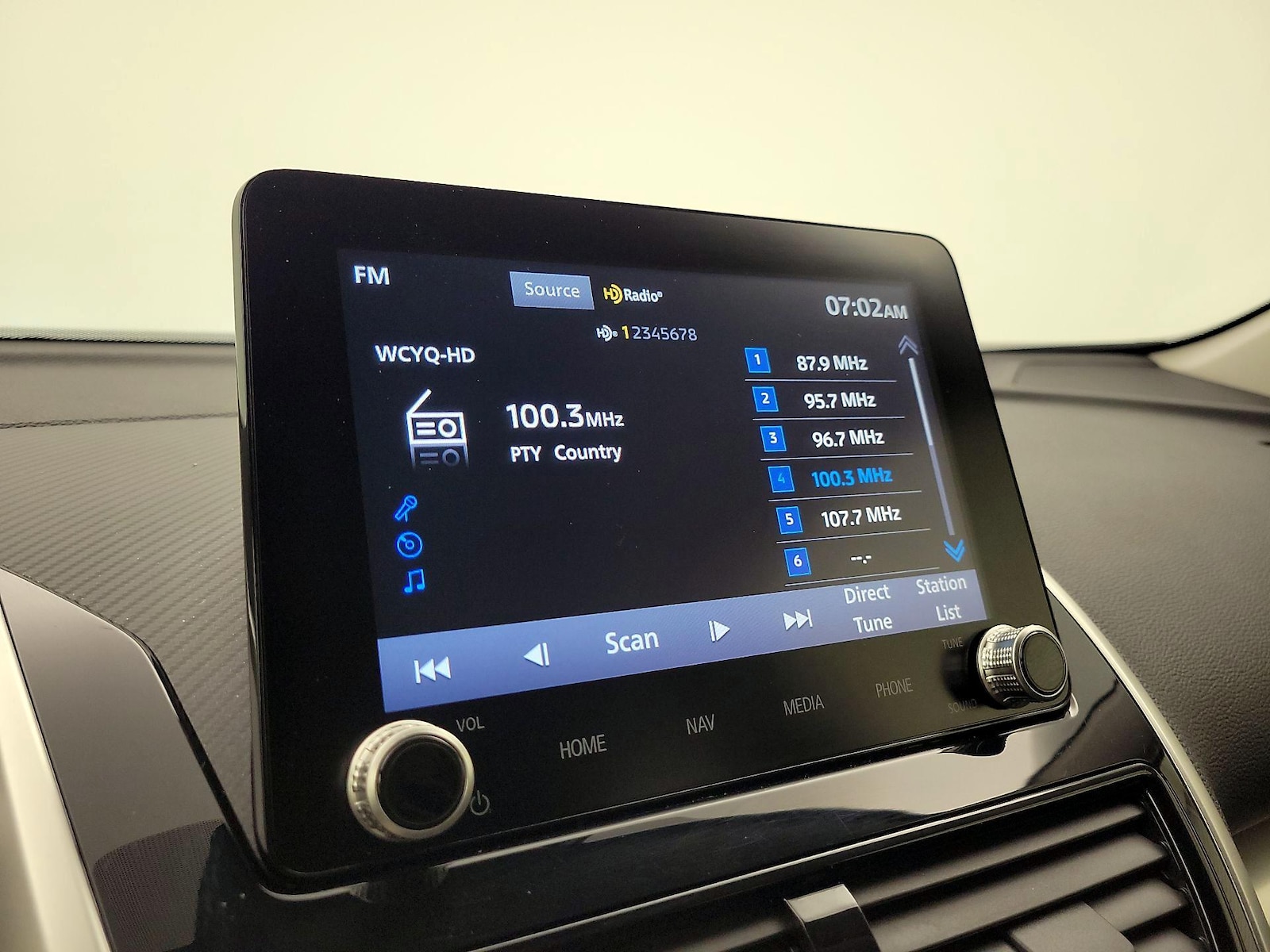 2024 Mitsubishi Eclipse Cross SE - Photo 17