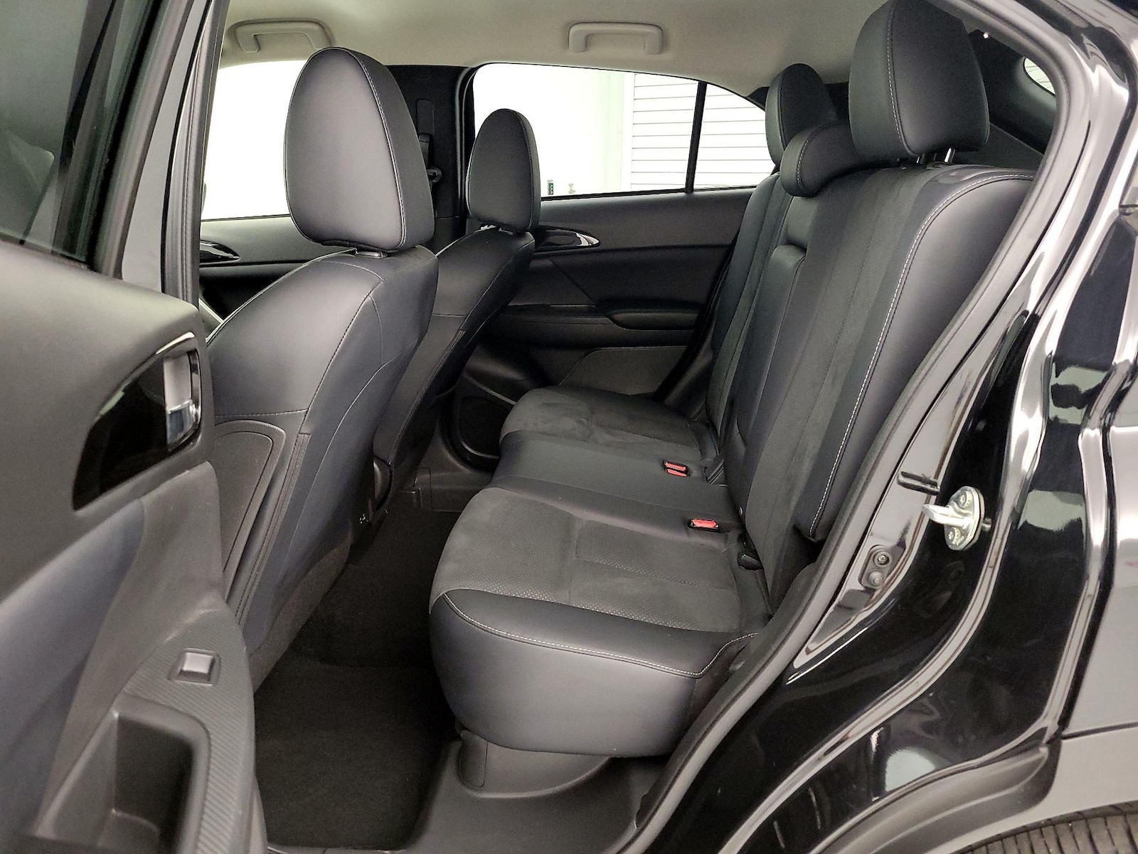 2024 Mitsubishi Eclipse Cross SE - Photo 21