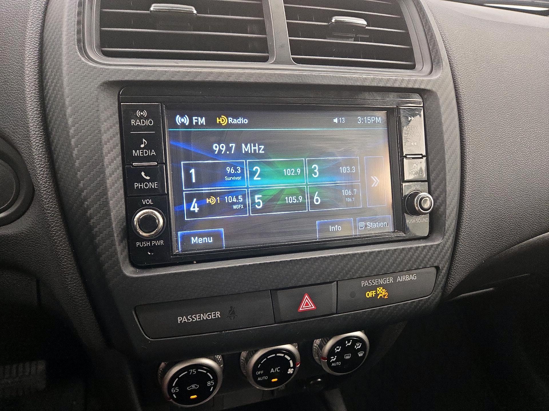 Thumbnail: 2024 Mitsubishi Outlander Sport - 15