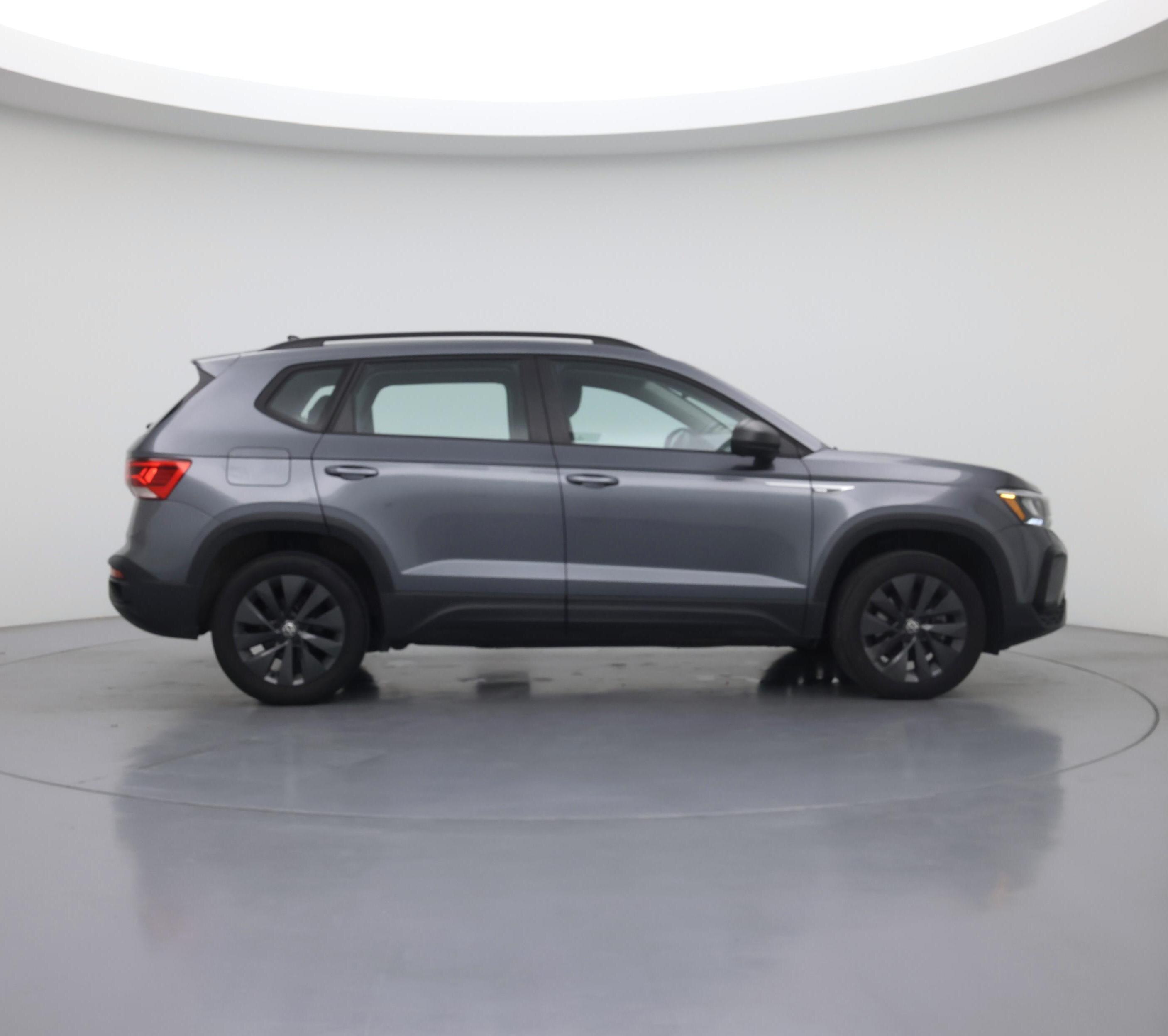 Thumbnail: 2024 Volkswagen Taos - 7