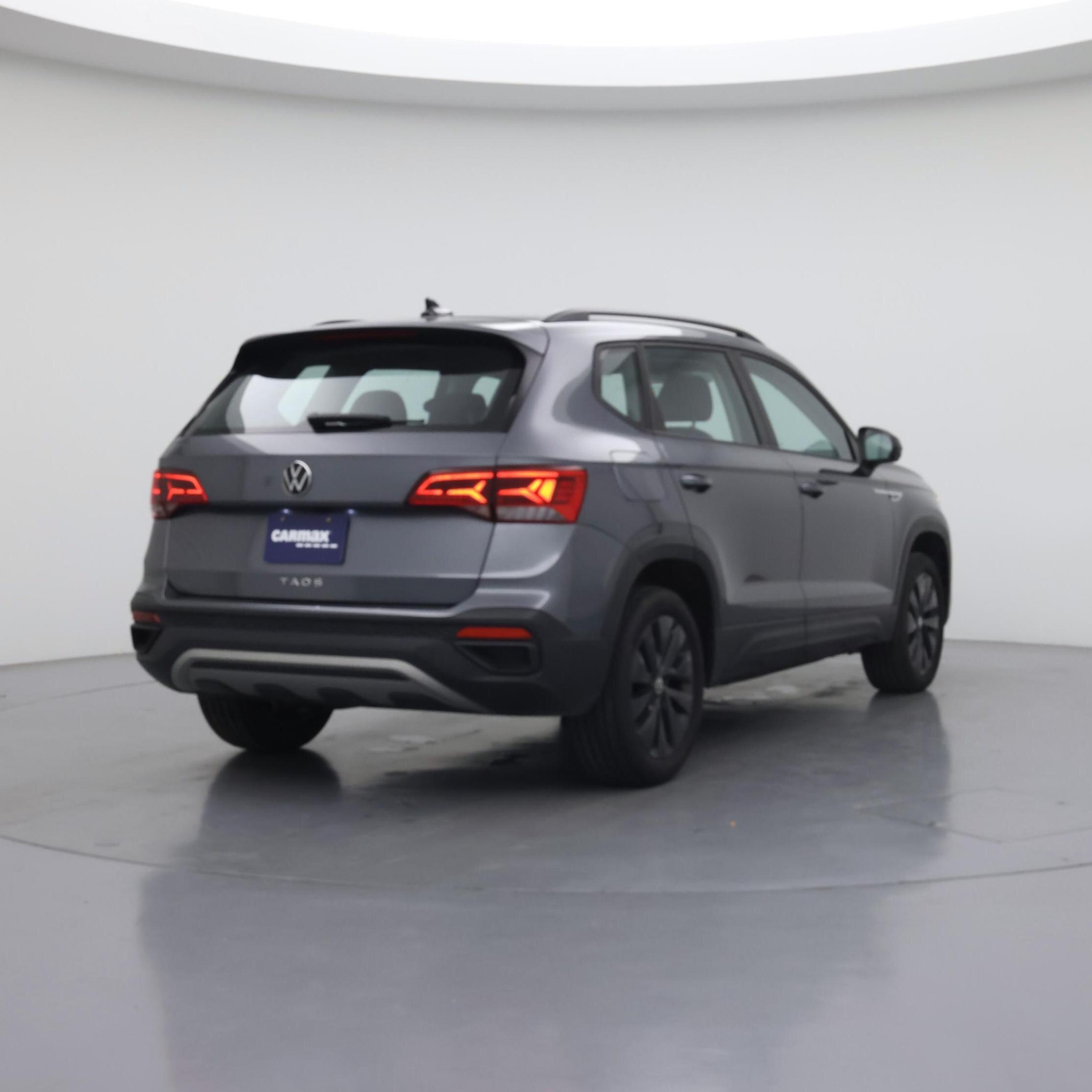 Thumbnail: 2024 Volkswagen Taos - 8