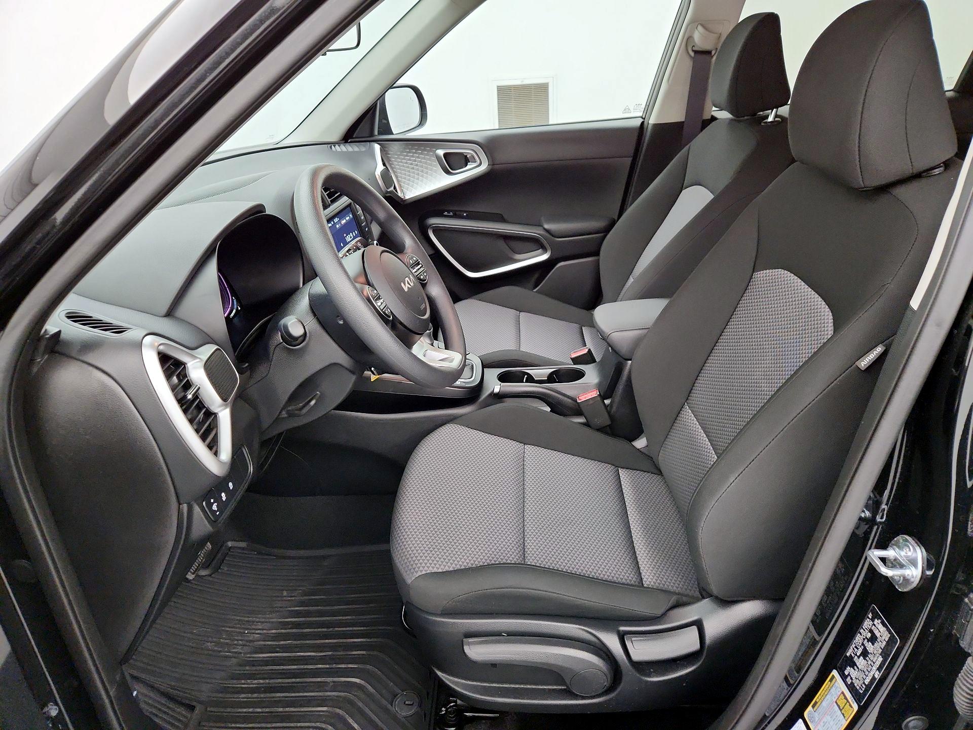Thumbnail: 2024 Kia Soul - 11