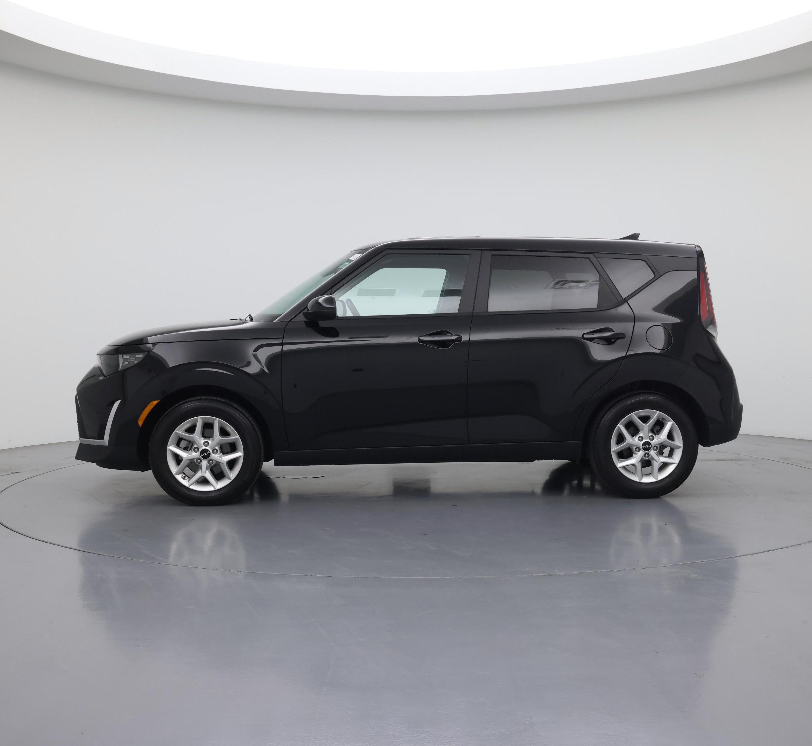 Thumbnail: 2024 Kia Soul - 3